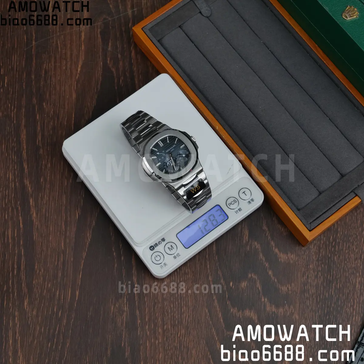 Patek Philippe Nautilus 5712 SS WSF 1:1 Best Edition Blue Dial on SS Bracelet JH240 Super Clone 79 e431af989322220 AMO Watch