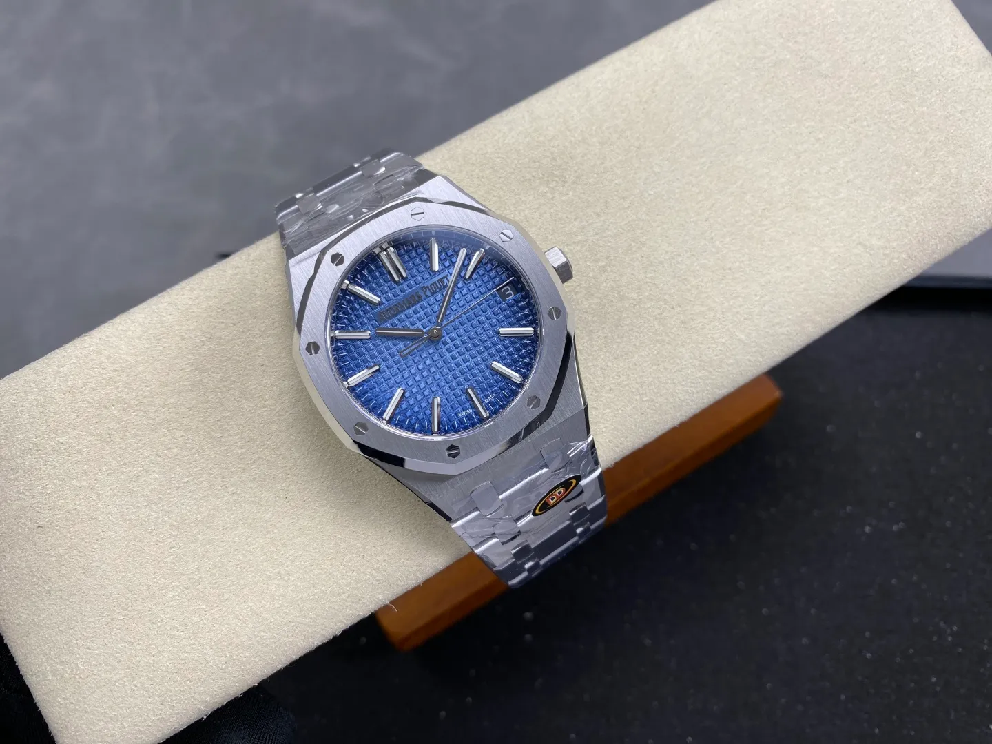 AP Royal Oak 41mm 15510 SS DDF 1:1 Best Edition Ice Blue Dial on SS Bracelet DD4302 Super Clone (Weighted) 176g 33 0790cca8d6cecee AMO Watch