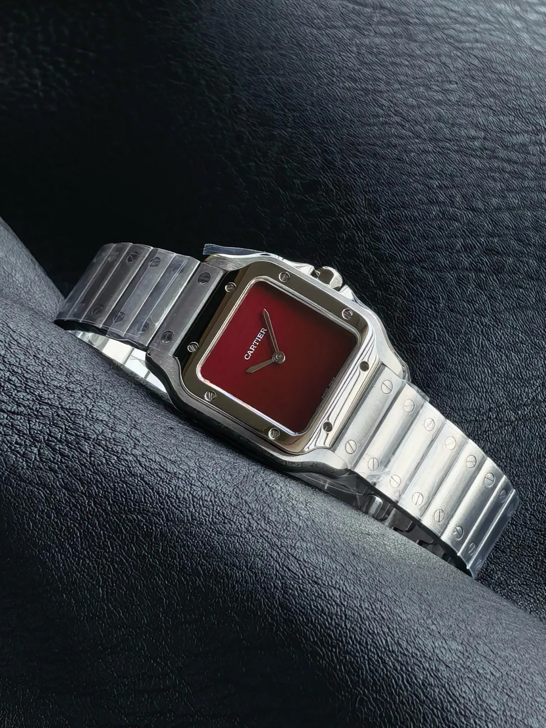 Cartier Santos 27mm SS 8848F 1:1 Best Edition Red Dial on SS Bracelet Quartz 19 0b398d18bfe5eb1 阿默表行AmoWatch