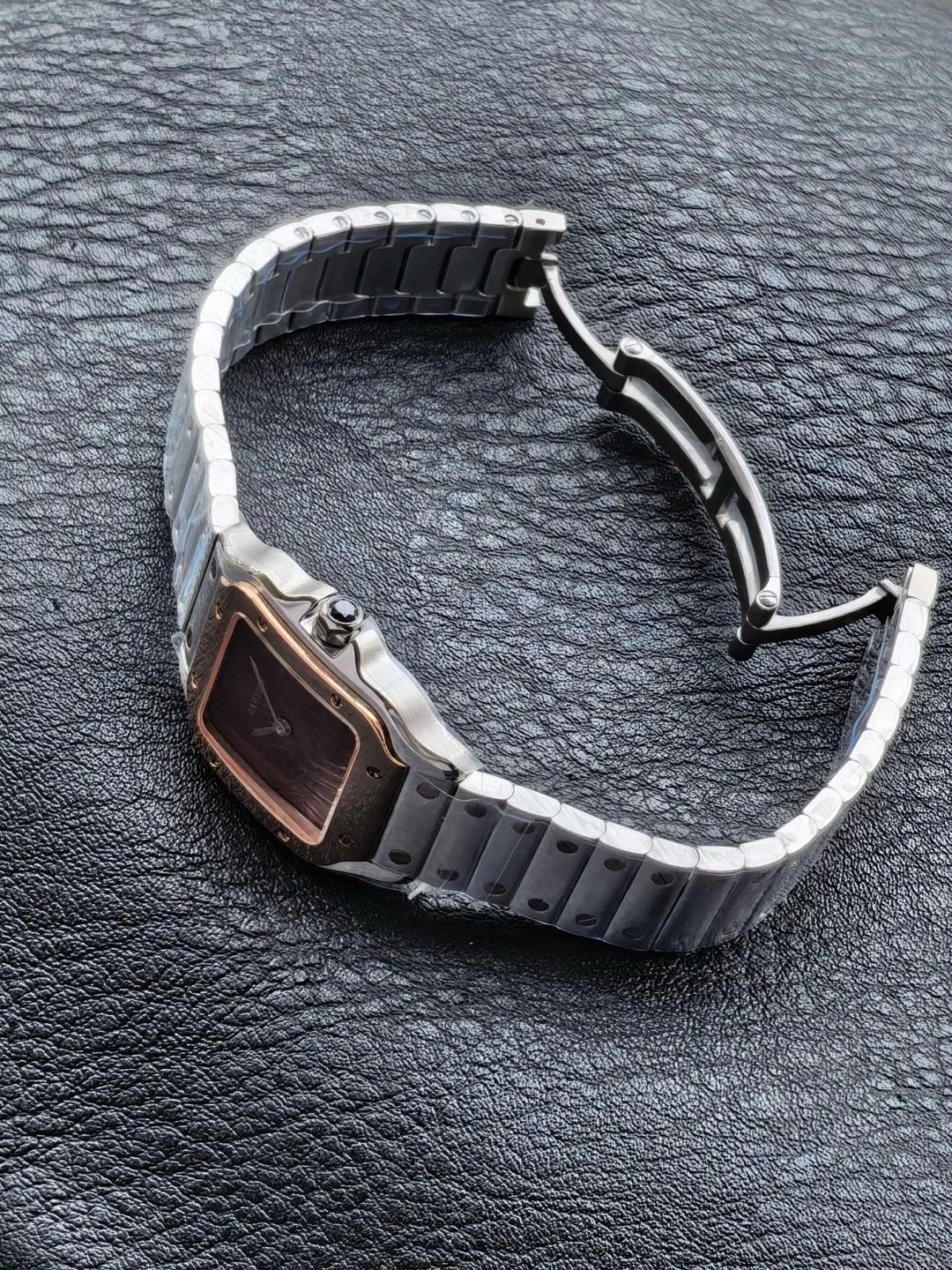 Cartier Santos 27mm SS/RG 8848F 1:1 Best Edition Red Dial on SS/RG Bracelet Quartz 25 217dd02dd7acb7e 阿默表行AmoWatch
