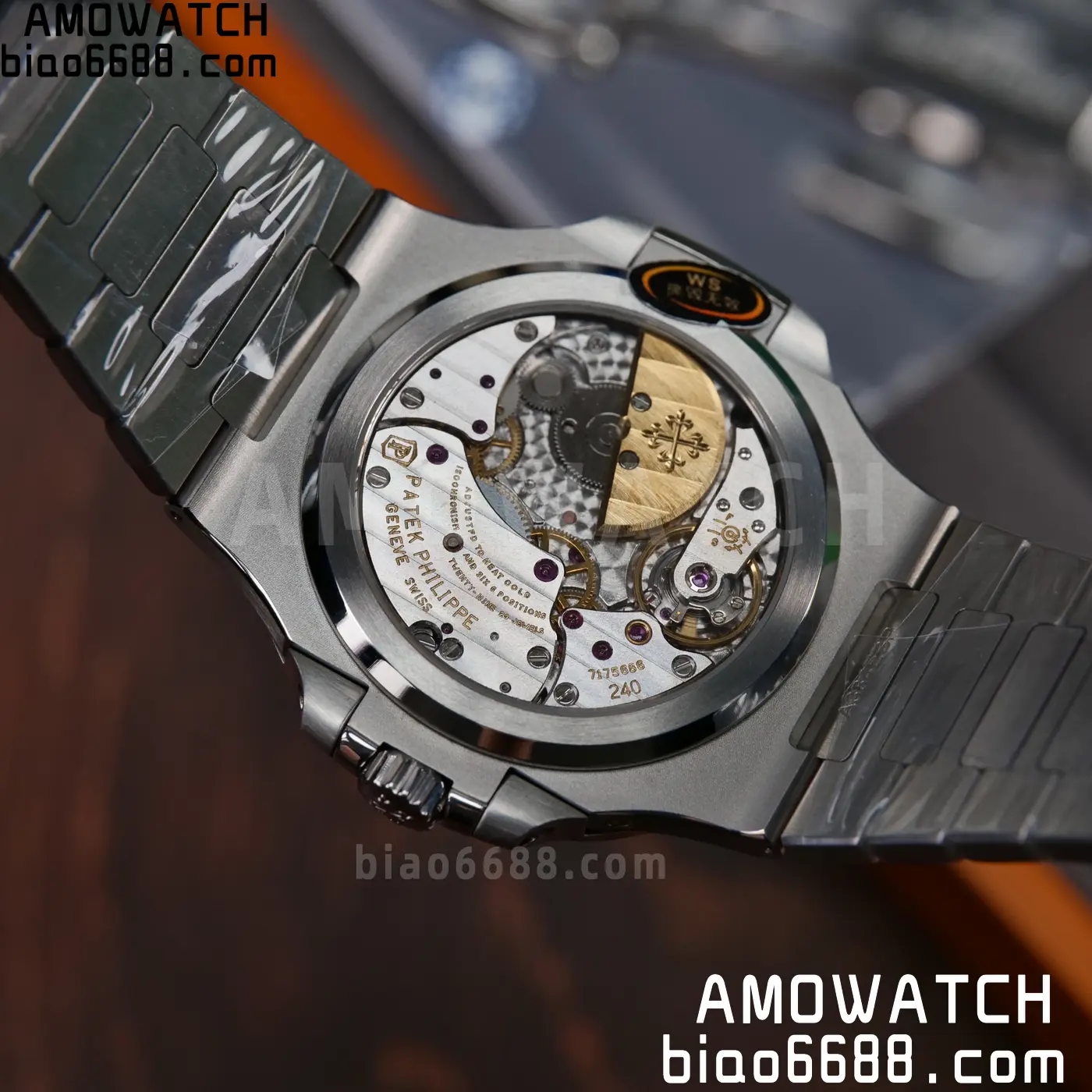 Patek Philippe Nautilus 5712 SS WSF VVS Moon Phase Module 86 801b0153a46cb07 AMO Watch