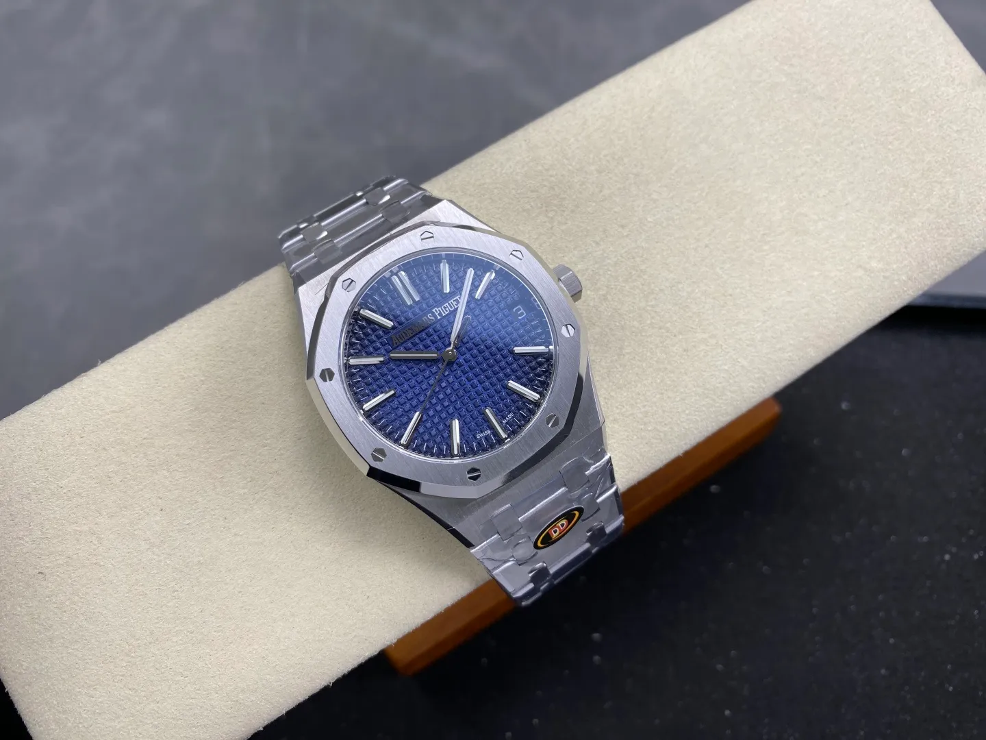 Royal Oak 41mm 15510 SS DDF 1:1 Best Edition Blue Ombre Dial on SS Bracelet DD4302 Super Clone (Weighted) 176g 31 9a13ab43ecce62b AMO Watch
