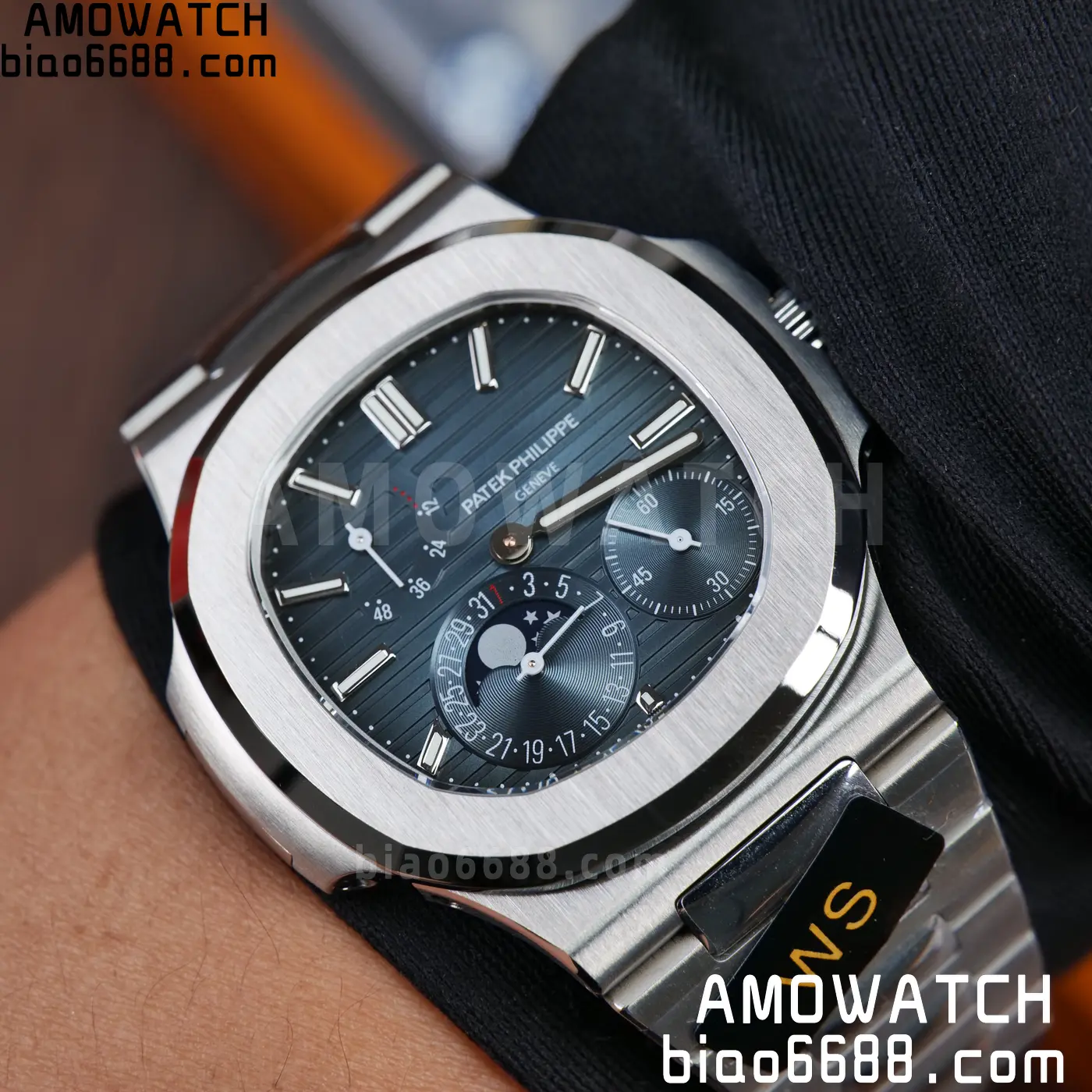 Patek Philippe Nautilus 5712 SS WSF VVS Moon Phase Module 92 ab5be30b37f64c7 AMO Watch