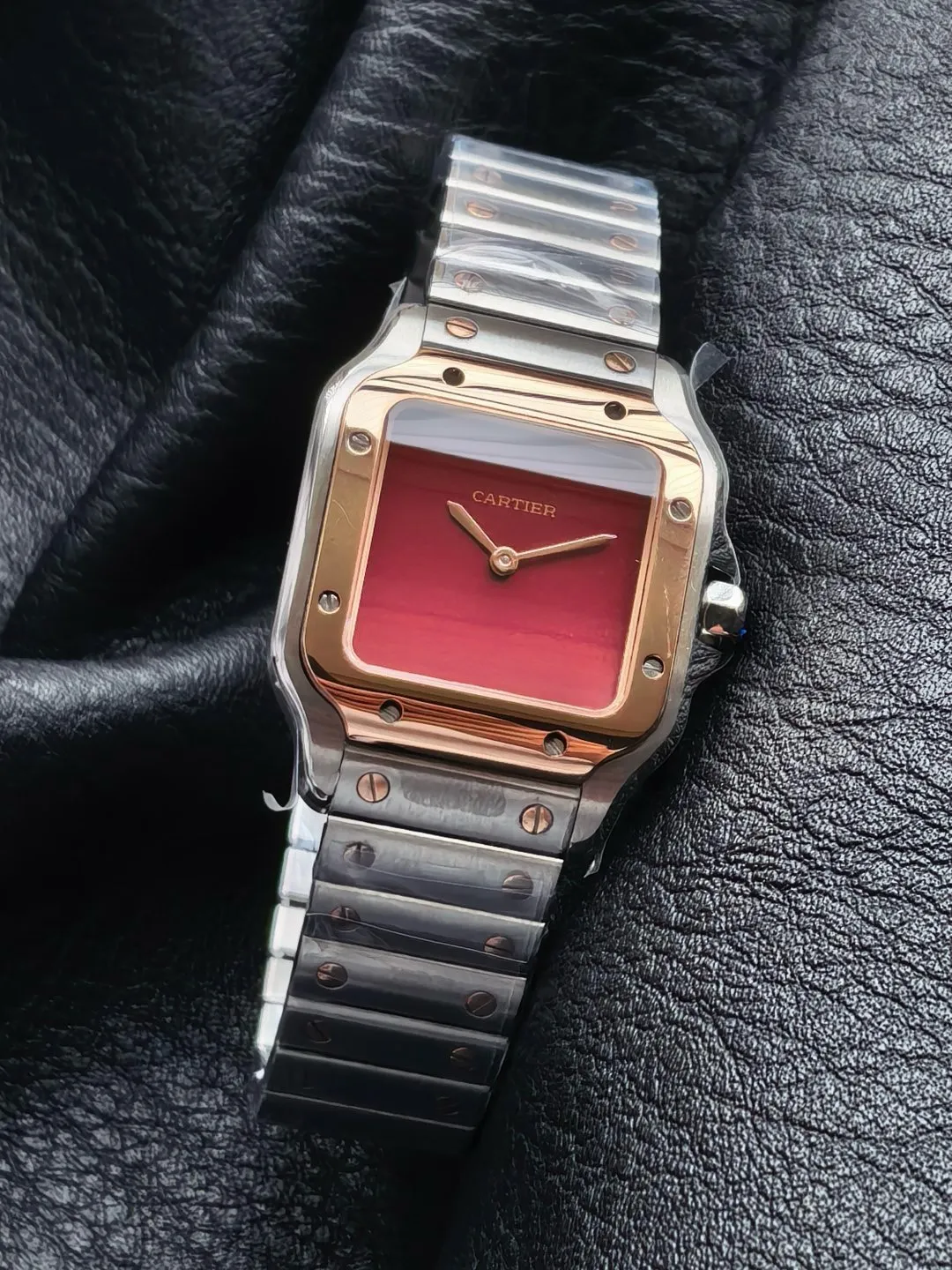 Cartier Santos 27mm SS/RG 8848F 1:1 Best Edition Red Dial on SS/RG Bracelet Quartz 21 c922bdd13de8cc2 阿默表行AmoWatch
