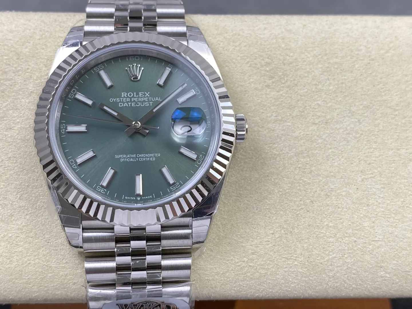 Rolex DateJust 41 126334 WKD 1:1 Best Edition Green Dial on Jubilee Bracelet JH3235 (Free Sprung) 24 c93ec80bf502b72 AMO Watch