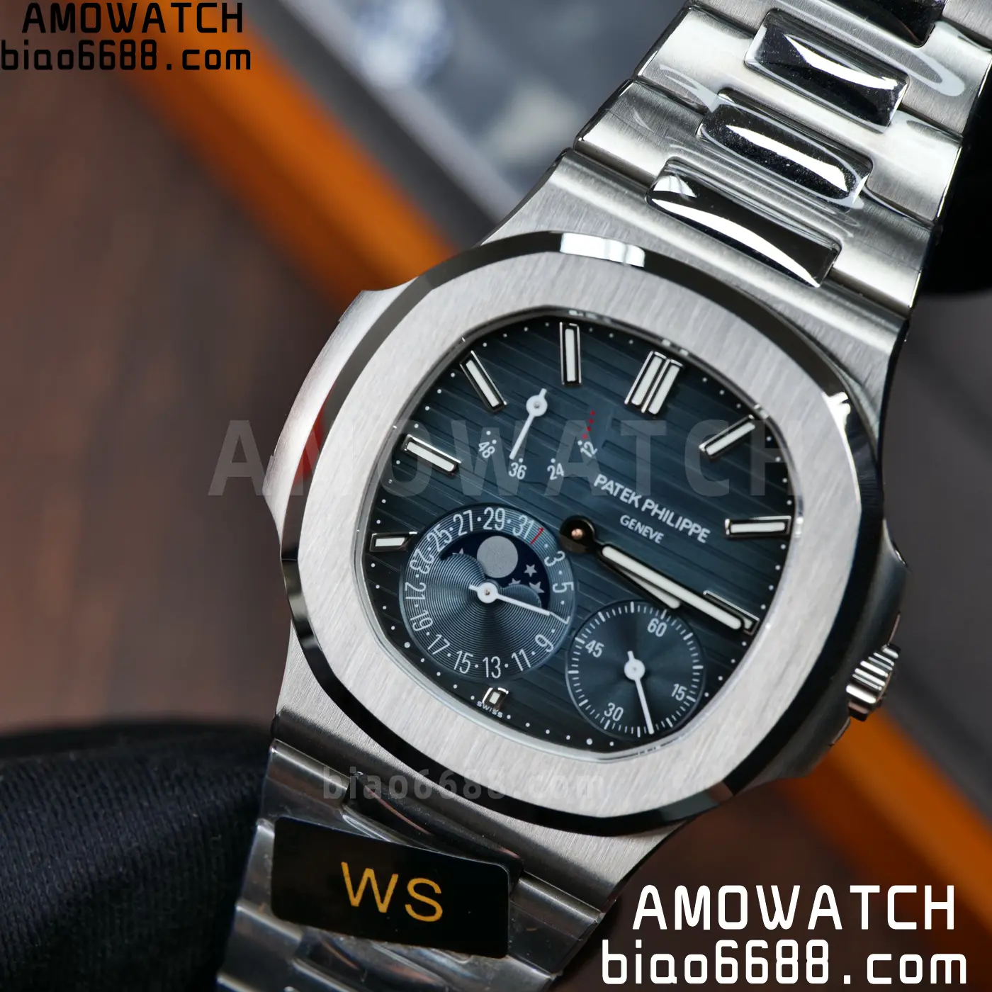 Patek Philippe Nautilus 5712 SS WSF VVS Moon Phase Module 83 ecdd32c9bed14c9 AMO Watch