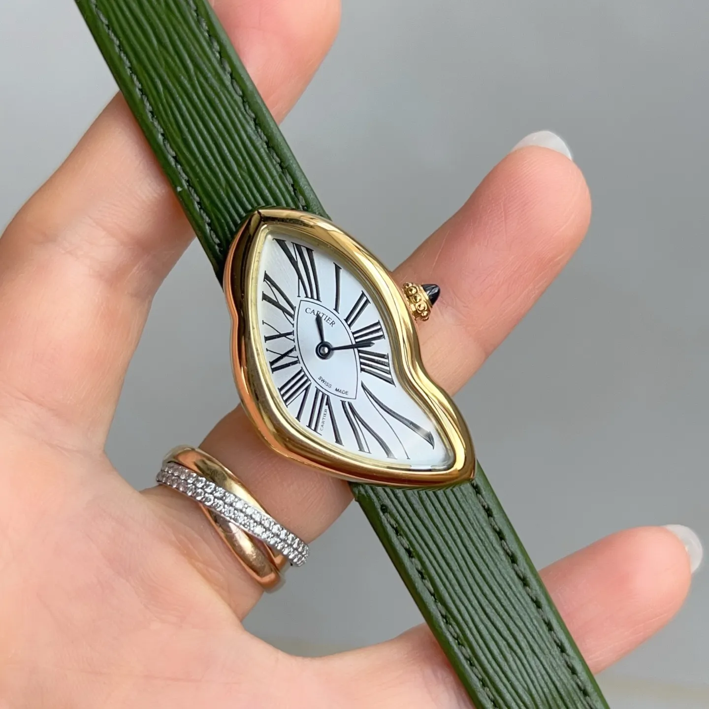 Cartier CRASH 23mm YG White dial Quartz 86 09e2e2658272761 阿默表行AmoWatch