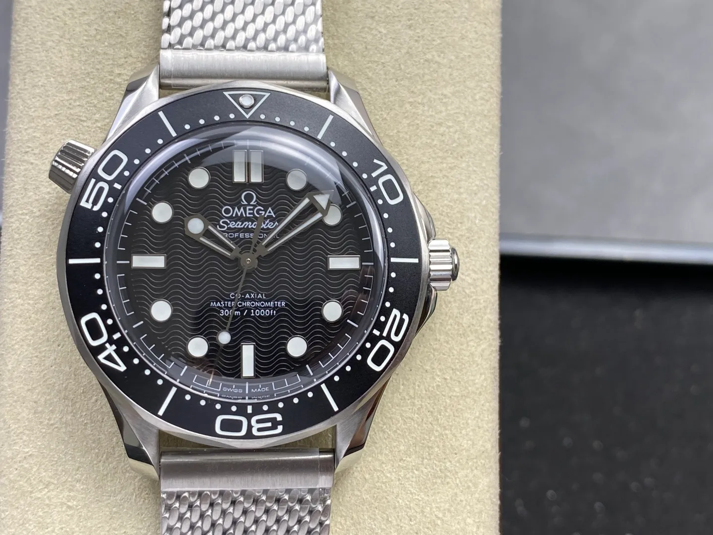 OMEGA Seamaster 300M Diver SS ORF 1:1 Best Edition Black Wave Dial on SS Mesh Bracelet (Free Spring) 24 0e20728c695c8e7 AMO Watch