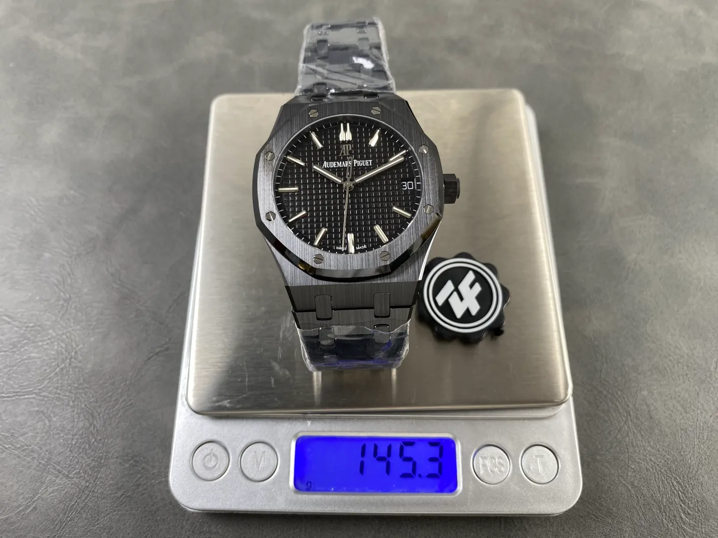 AP Royal Oak 41mm 15500 Black Ceramic ZF 1:1 Best Edition Black Dial on Ceramic Bracelet SA4302 Free Spring 39 2115ae49cf92d64 AMO Watch