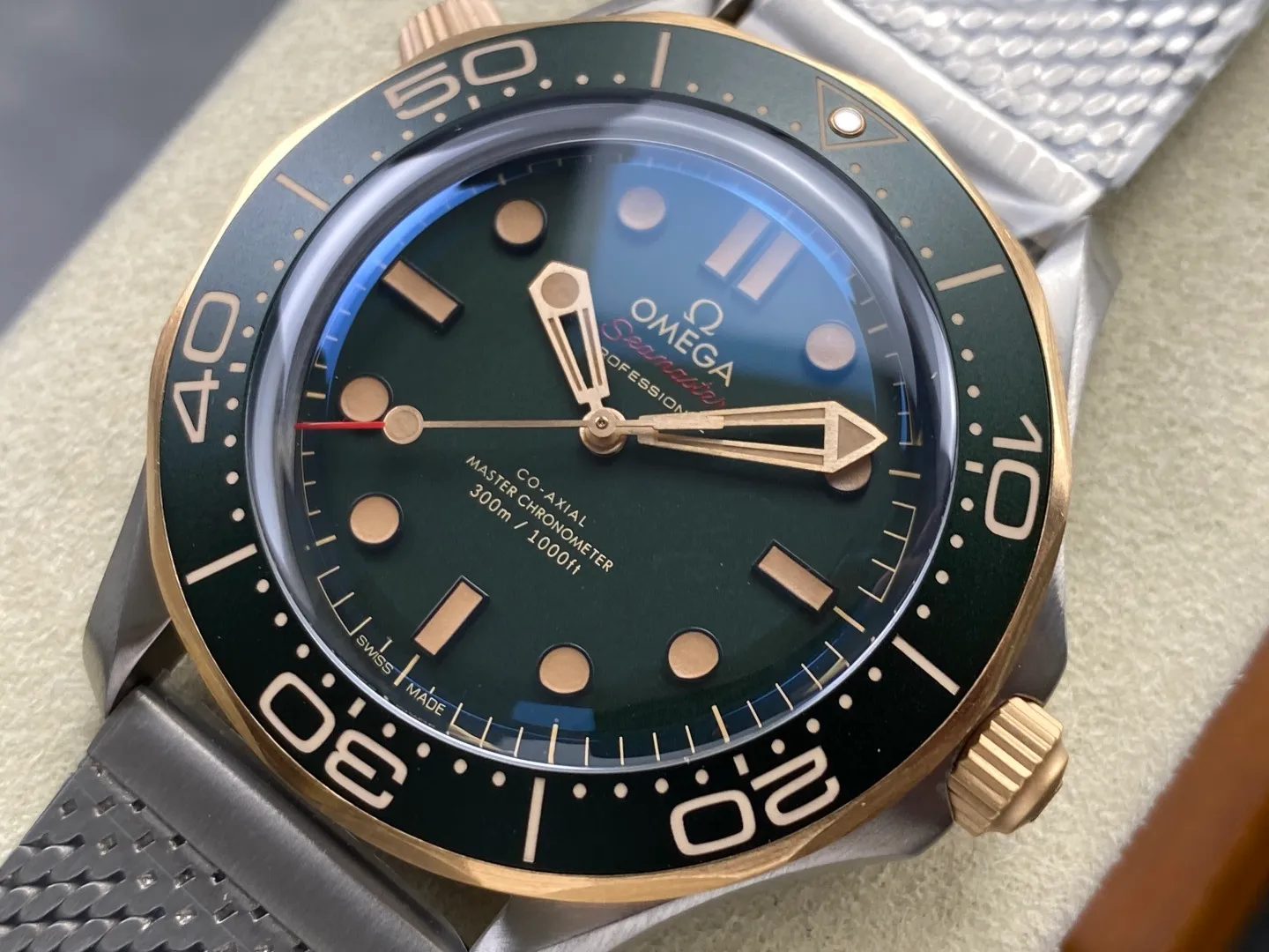 OMEGA Seamaster 300M Diver Titanium/Bronze ORF 1:1 Best Edition Green Dial on Titanium Mesh Bracelet(Free Spring) 32 213f0c6b24ab21e AMO Watch