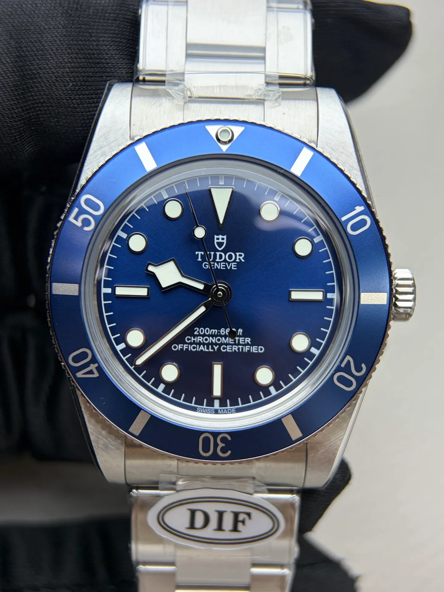 Tudor Heritage Black Bay M79000N 37mm SS DIF 1:1 Best Edition Blue Dial Blue Bezel on SS Bracelet DD2824 25 38ec37146f2f49c AMO Watch