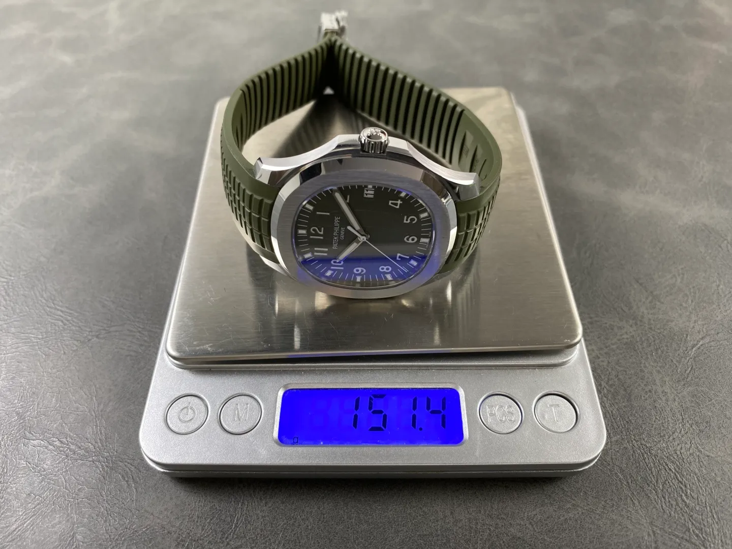 PP Aquanaut 5168G 42mm SS WSF 1:1 Best Edition Green Dial On Green Rubber Strap Super Clone DD330 Weighted 150g 29 392460a51ceff09 AMO Watch