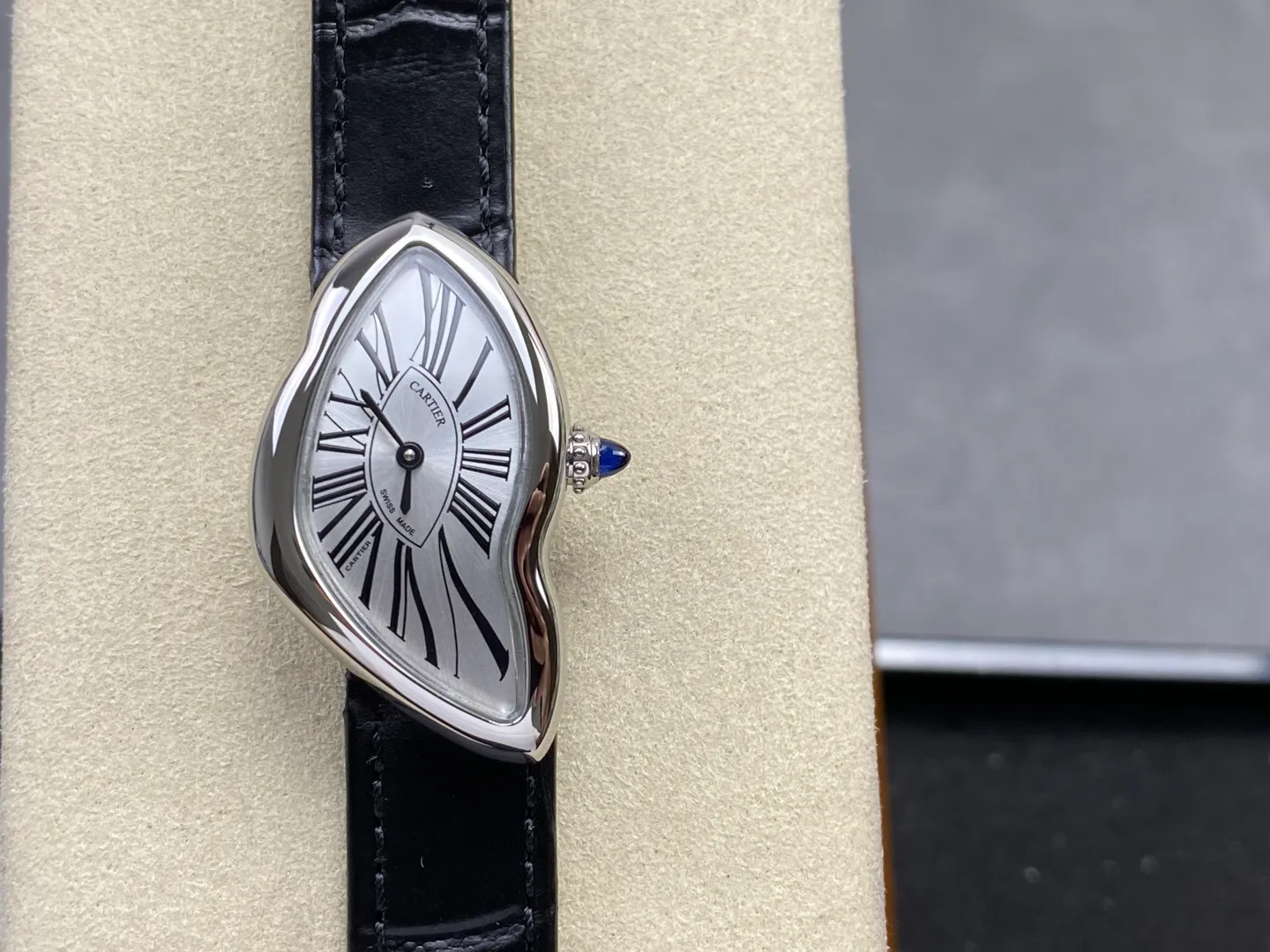 Cartier CRASH SS 23mm Silver dial Quartz 27 3e9361c510ab8c8 AMO Watch