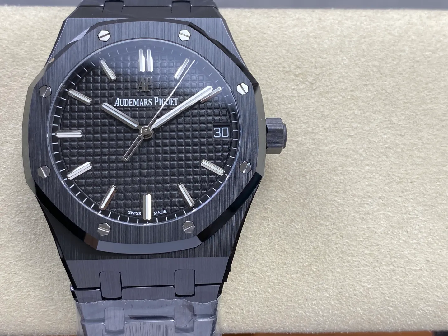 AP Royal Oak 41mm 15500 Black Ceramic ZF 1:1 Best Edition Black Dial on Ceramic Bracelet SA4302 Free Spring 27 427eda56d38a840 AMO Watch