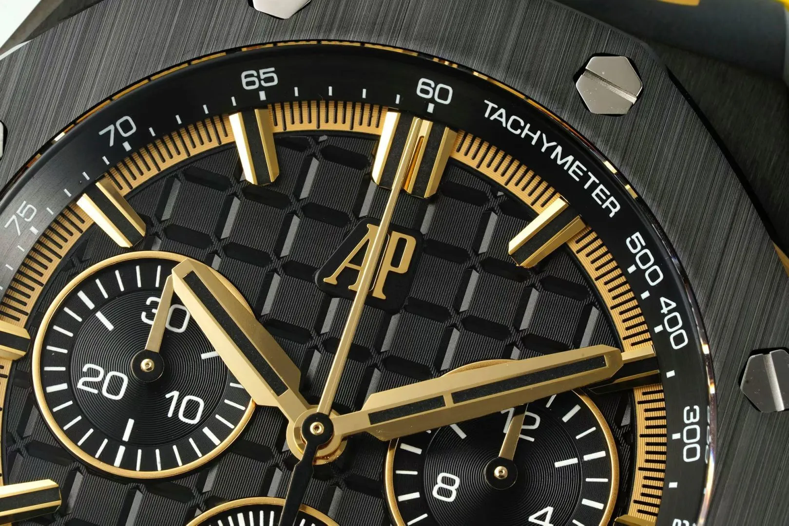 AP Royal Oak Offshore 26420 Black Ceramic DDF 1:1 Best Edition Black/YG Dial on Yellow Rubber Strap DD4401 Super Clone 22 56af5d601098525 AMO Watch