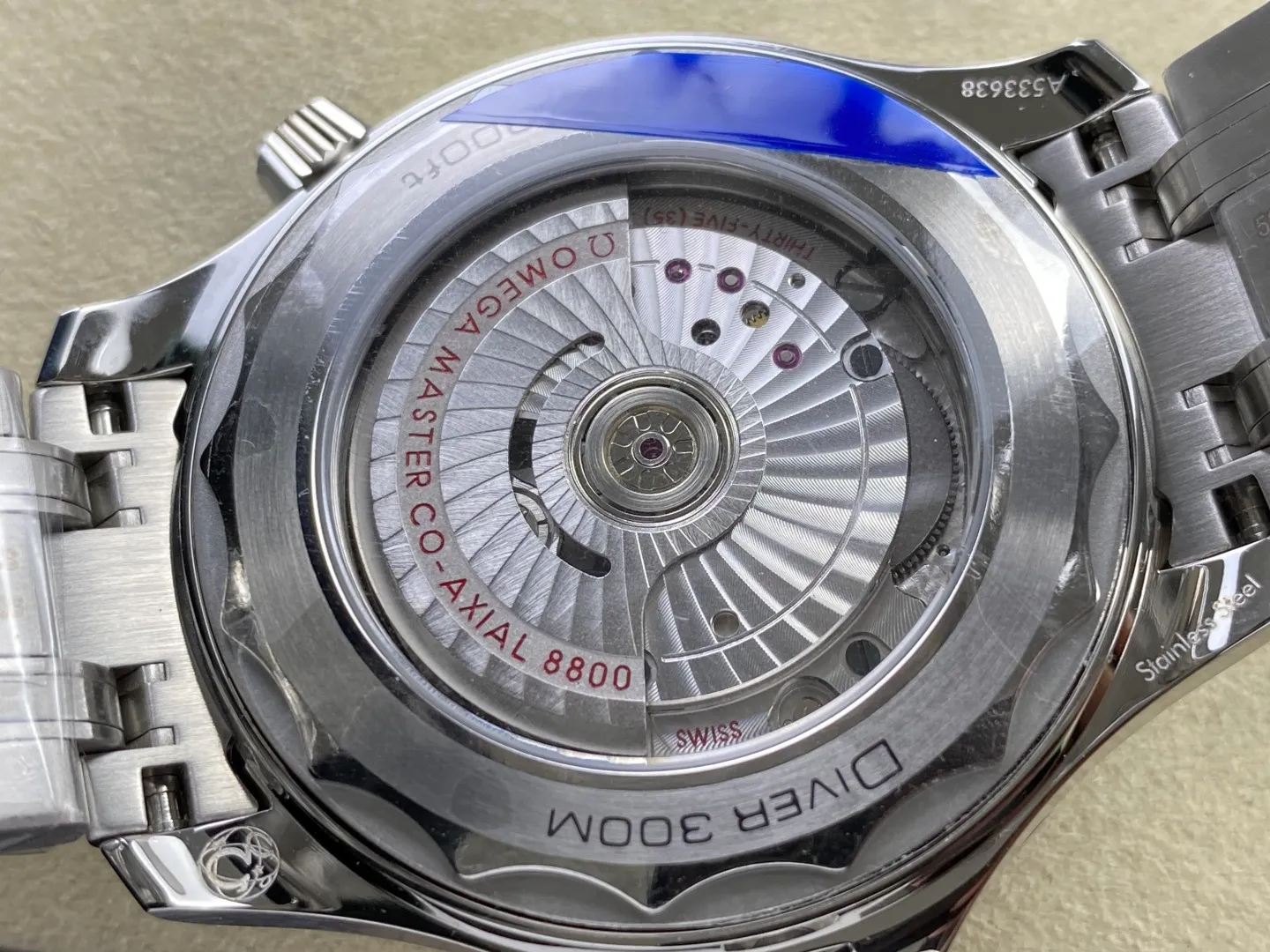 Seamaster Diver 300M SS ORF 1:1 Best Edition Blue Ceramic BlueDial on SS Bracelet (Free Spring) 36 648fb599d7c8700 AMO Watch