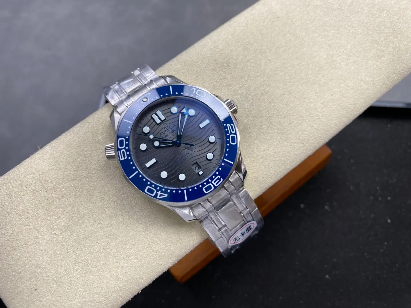 OMEGA Seamaster Diver 300M SS ORF 1:1 Best Edition Blue Ceramic Gray Dial on SS Bracelet (Free Spring) 33 65ddacce8df2c6e AMO Watch