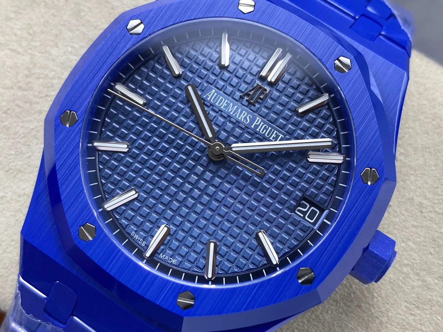 AP Royal Oak 41mm 15500 Blue Ceramic ZF 1:1 Best Edition Blue Dial on Ceramic Bracelet SA4302 Free Spring 29 6d85a171b3adcac AMO Watch