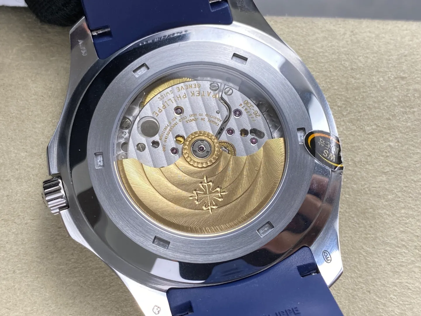 PP Aquanaut 5168G 42mm SS WSF 1:1 Best Edition Blue Dial On Blue Rubber Strap Super Clone DD330 Weighted 150g 37 760c915b5fbdfb0 AMO Watch