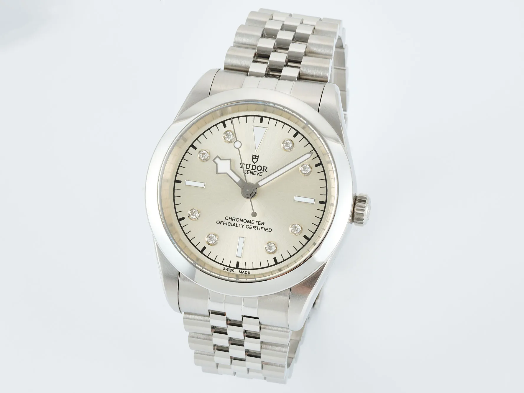 Tudor Black Bay One 41 SS HTF 1:1 Best Edition Silver Diamonds Dial on SS Bracelet A26J 20 82bdca1265d3156 AMO Watch