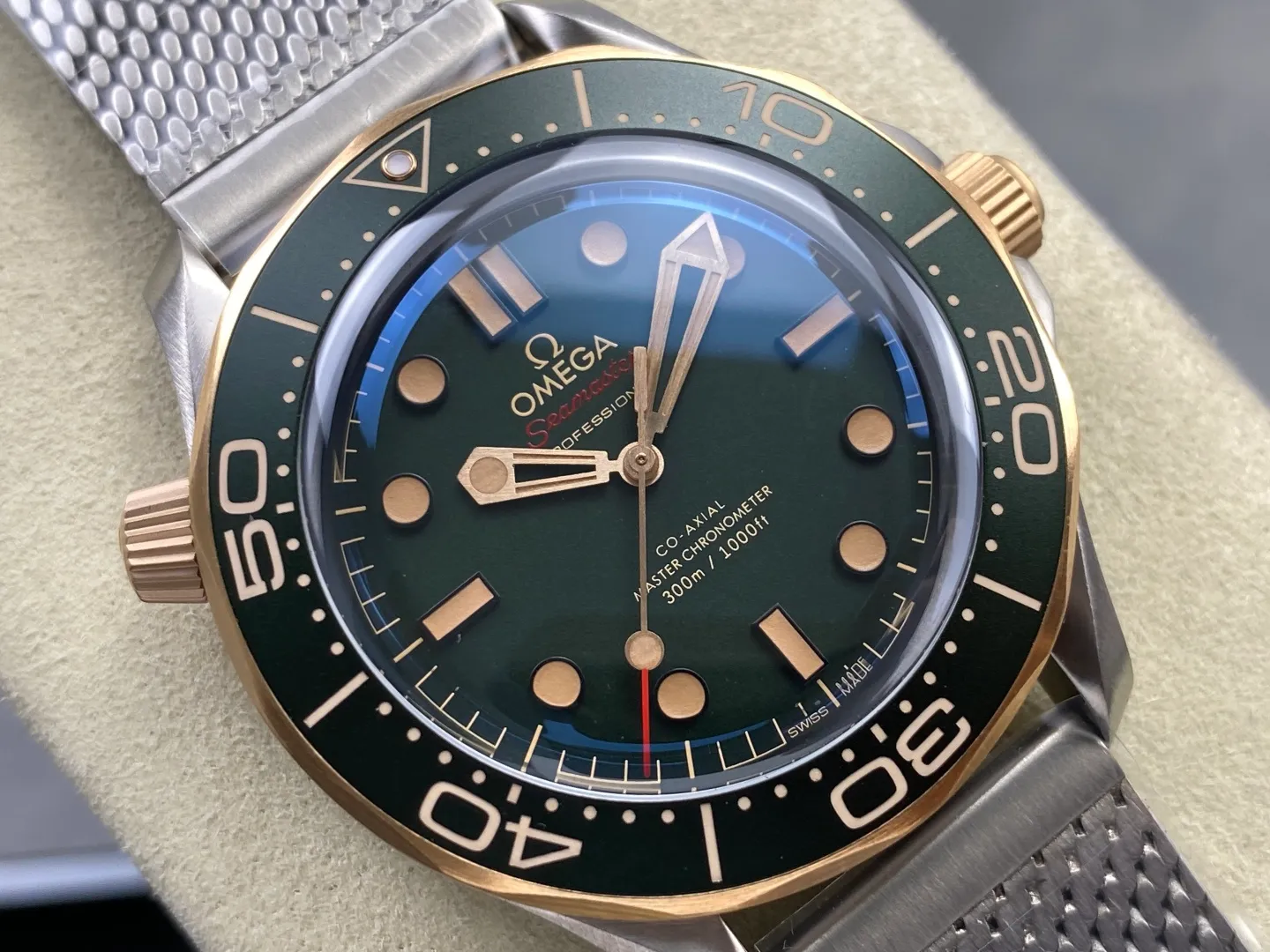 OMEGA Seamaster 300M Diver Titanium/Bronze ORF 1:1 Best Edition Green Dial on Titanium Mesh Bracelet(Free Spring) 31 92a5e3785433eba AMO Watch