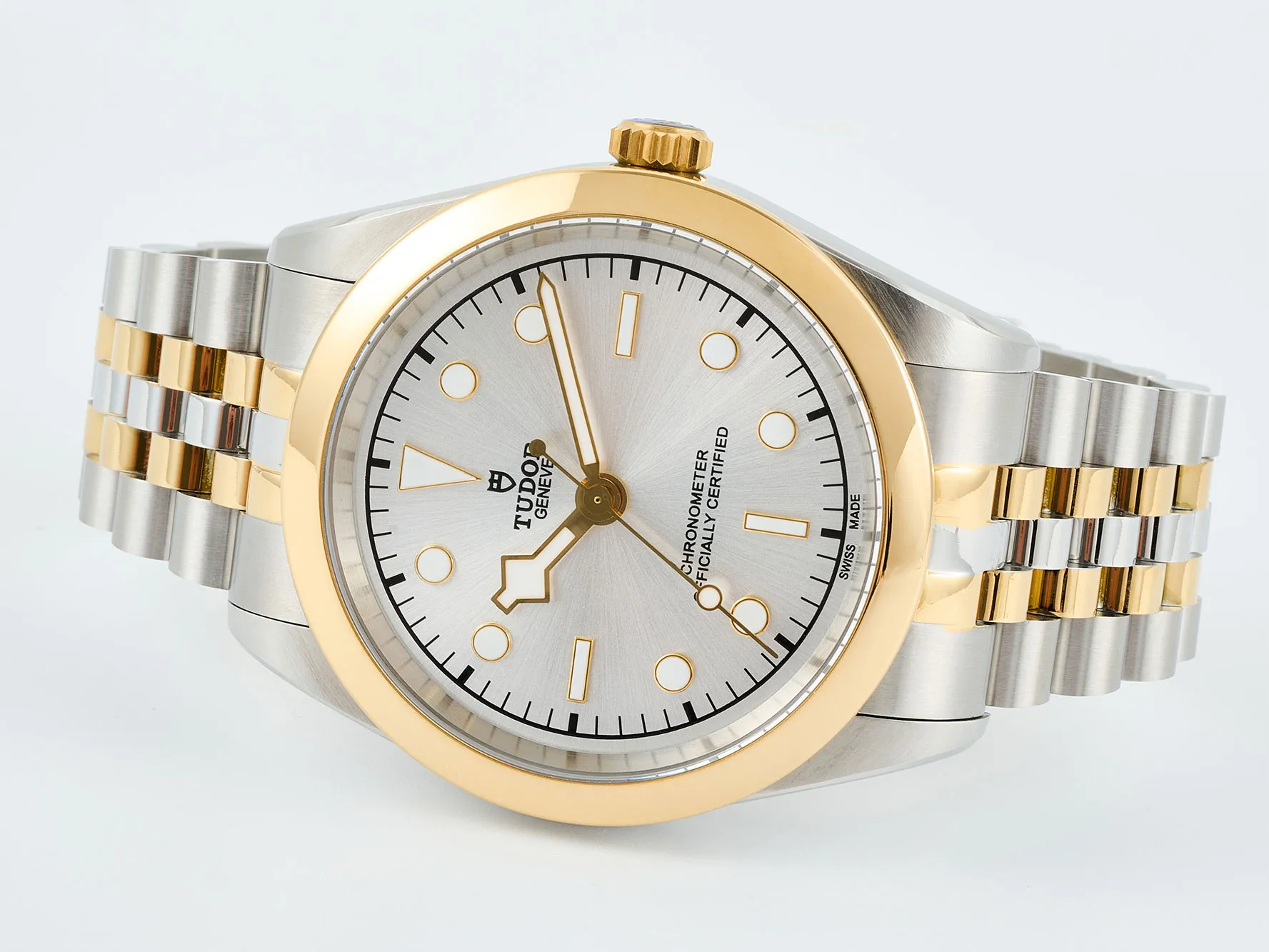 Tudor Black Bay One 41 SS/YG HTF 1:1 Best Edition Silver Dial on SS/YG Bracelet A26J 24 99a87fe2c8ccf86 AMO Watch