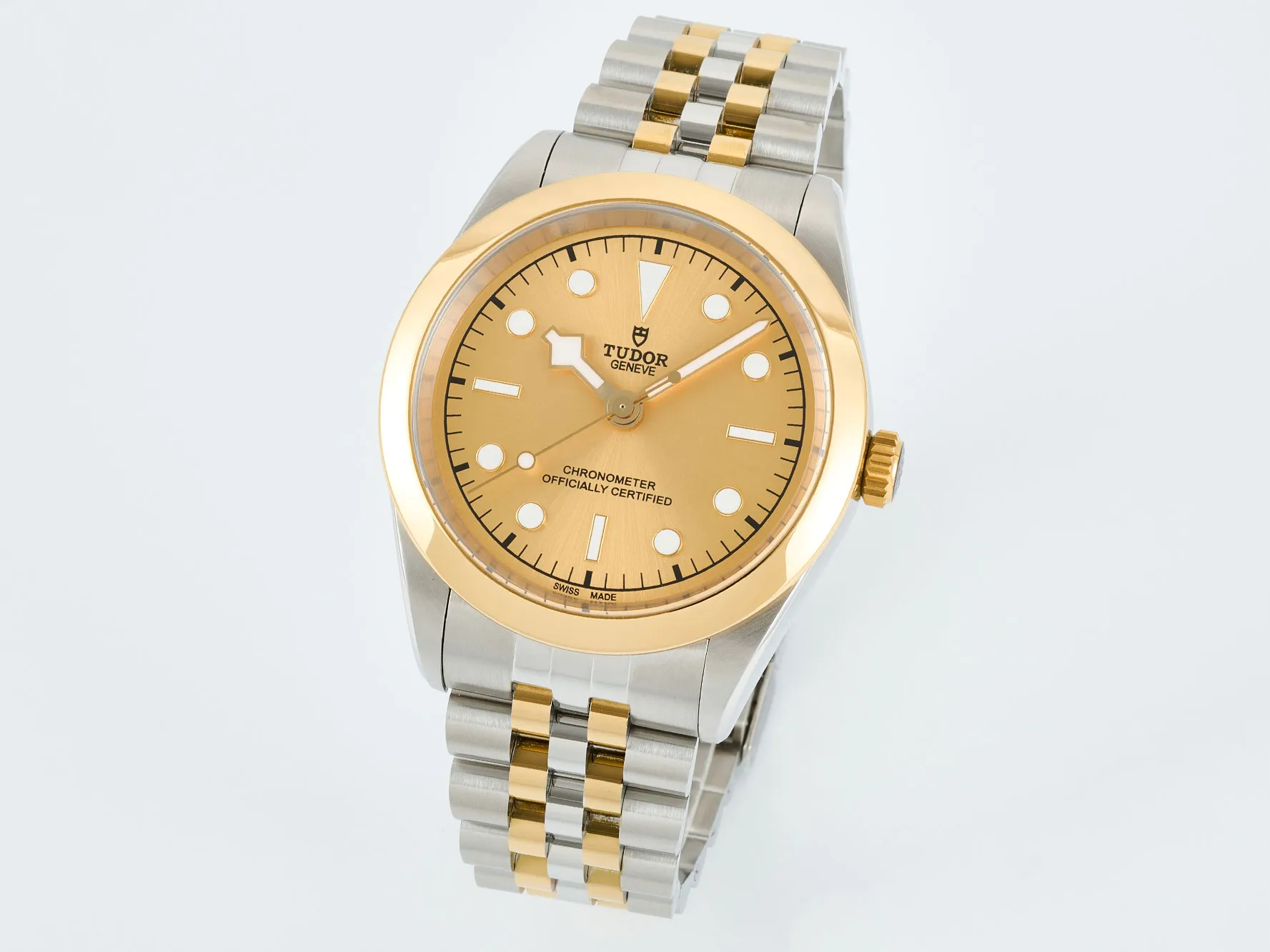 Tudor Black Bay One 41 SS/YG HTF 1:1 Best Edition YG Dial on SS/YG Bracelet A26J 23 9ba0f595e9b51d9 AMO Watch