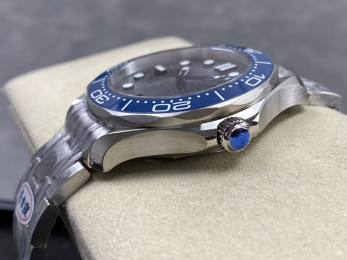 OMEGA Seamaster Diver 300M SS ORF 1:1 Best Edition Blue Ceramic Gray Dial on SS Bracelet (Free Spring) 36 a0b41cc813e93ca AMO Watch