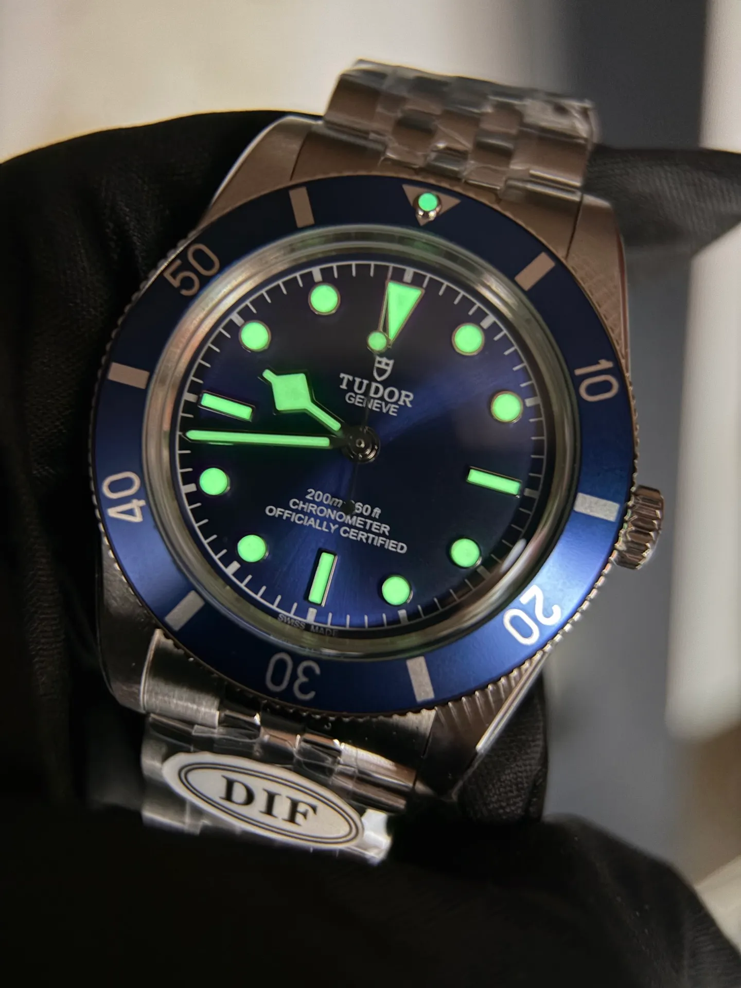 Tudor Heritage Black Bay M79000N 37mm SS DIF 1:1 Best Edition Blue Dial Blue Bezel on Jubilee Bracelet DD2824 26 ad24c6b450cf41f AMO Watch