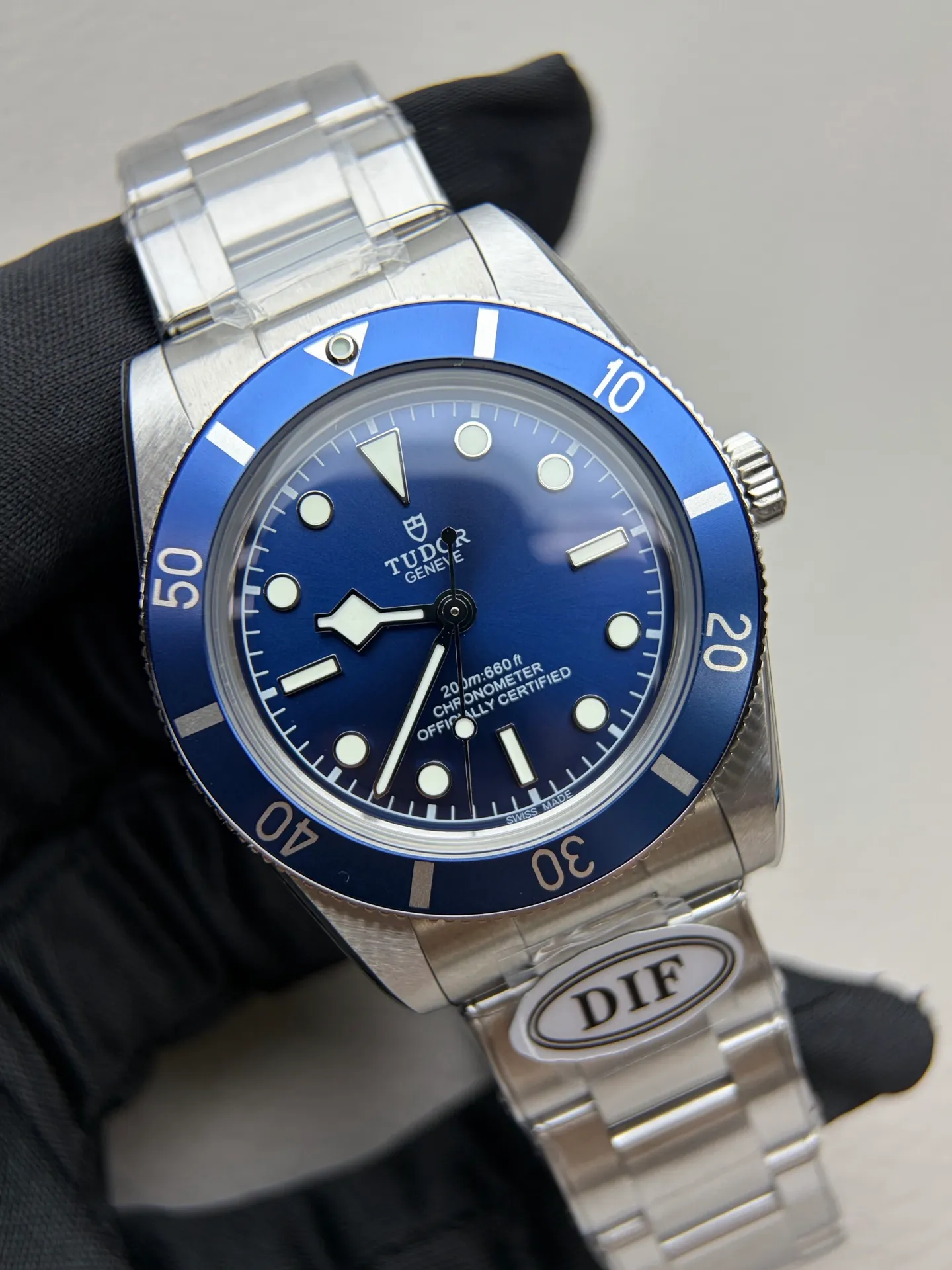 Tudor Heritage Black Bay M79000N 37mm SS DIF 1:1 Best Edition Blue Dial Blue Bezel on SS Bracelet DD2824 23 d38f0a2214d65ca AMO Watch