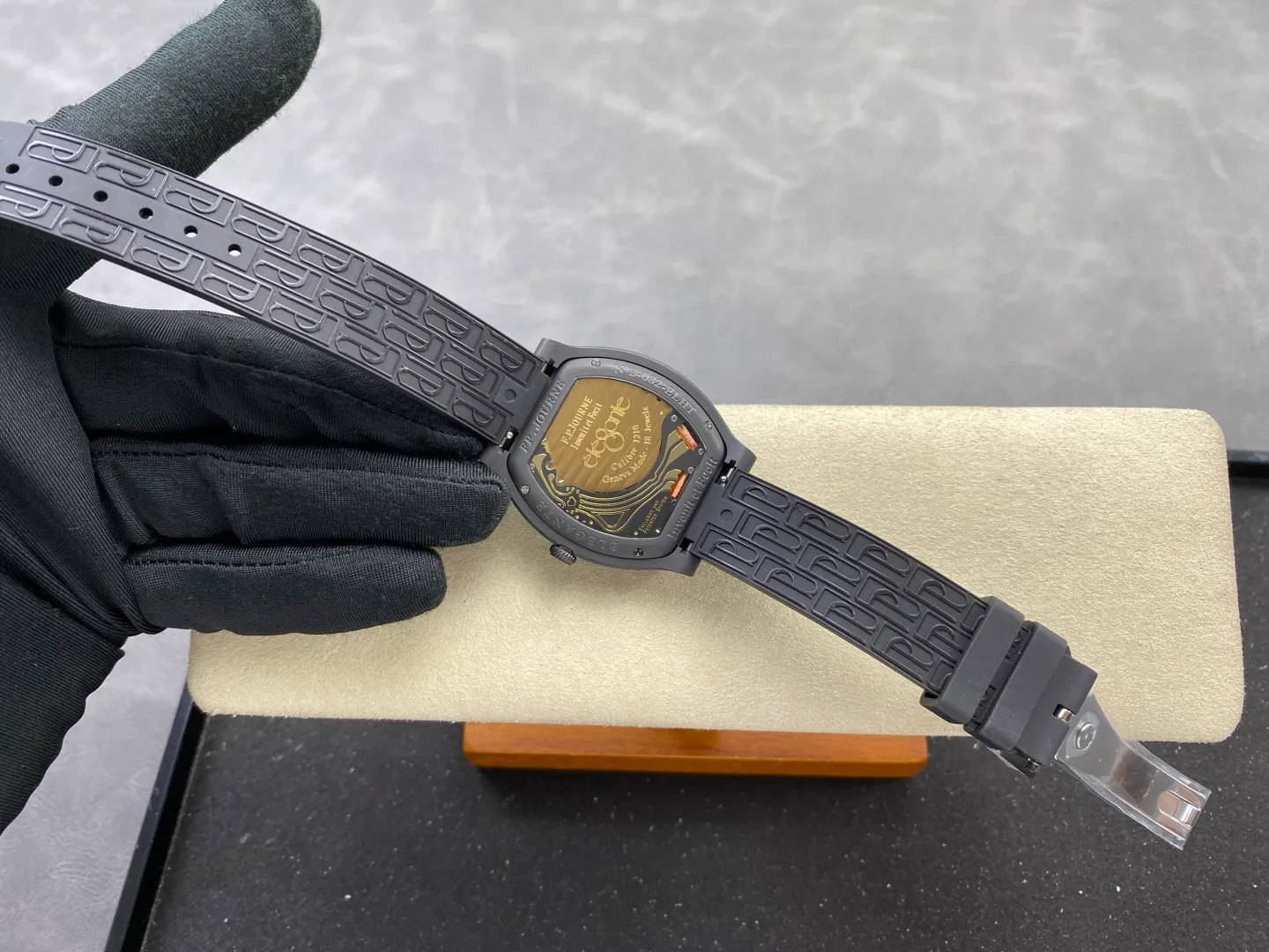 F.P.Journe Elegante PVD FPJF Best Edition Black Dial on Black Rubber Strap Quartz 48 d72947587764f00 阿默表行AmoWatch