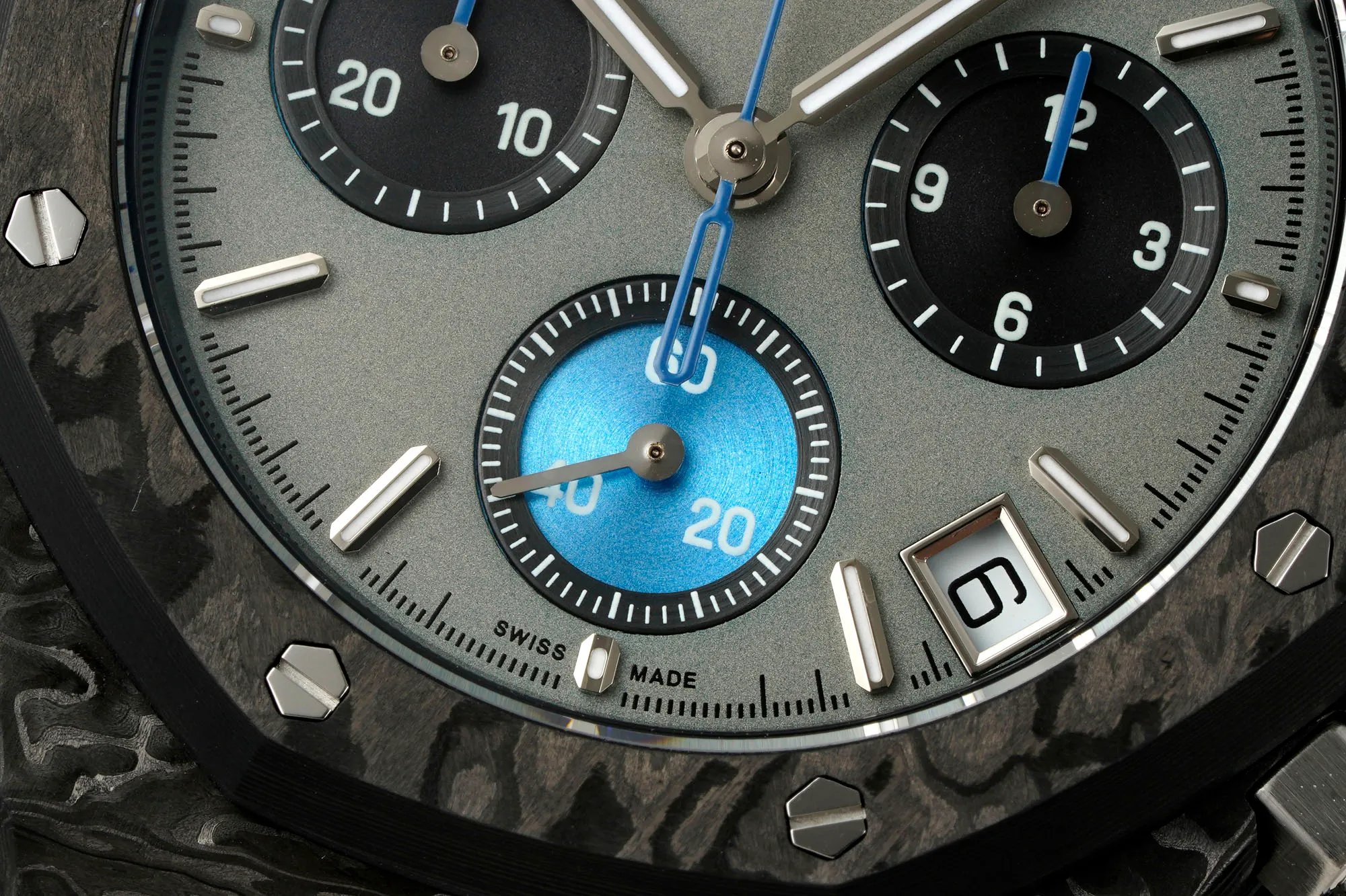 AP Royal Oak Chrono DIW 26240 41mm Quartz Fiber/NY Ash Grey Dial APF SH4401 23 f29ab3a584cb302 AMO Watch