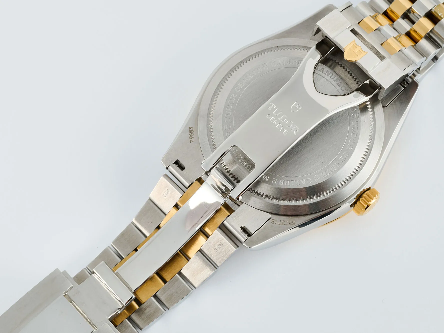 Tudor Black Bay One 41 SS/YG HTF 1:1 Best Edition YG Dial on SS/YG Bracelet A26J 26 f4d261cc0c3d60c AMO Watch