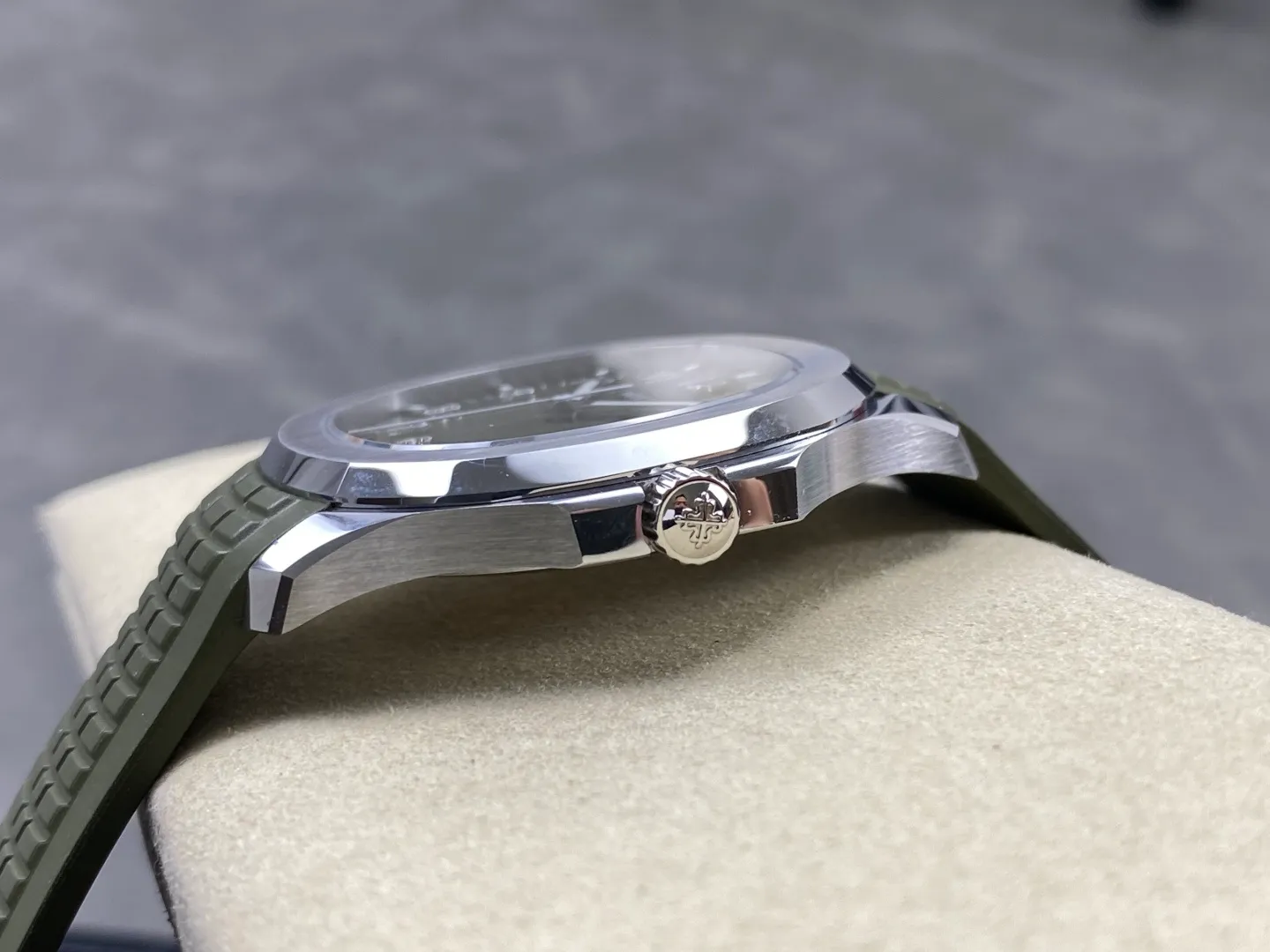 PP Aquanaut 5168G 42mm SS WSF 1:1 Best Edition Green Dial On Green Rubber Strap Super Clone DD330 Weighted 150g 36 f930bf55fe338e5 AMO Watch