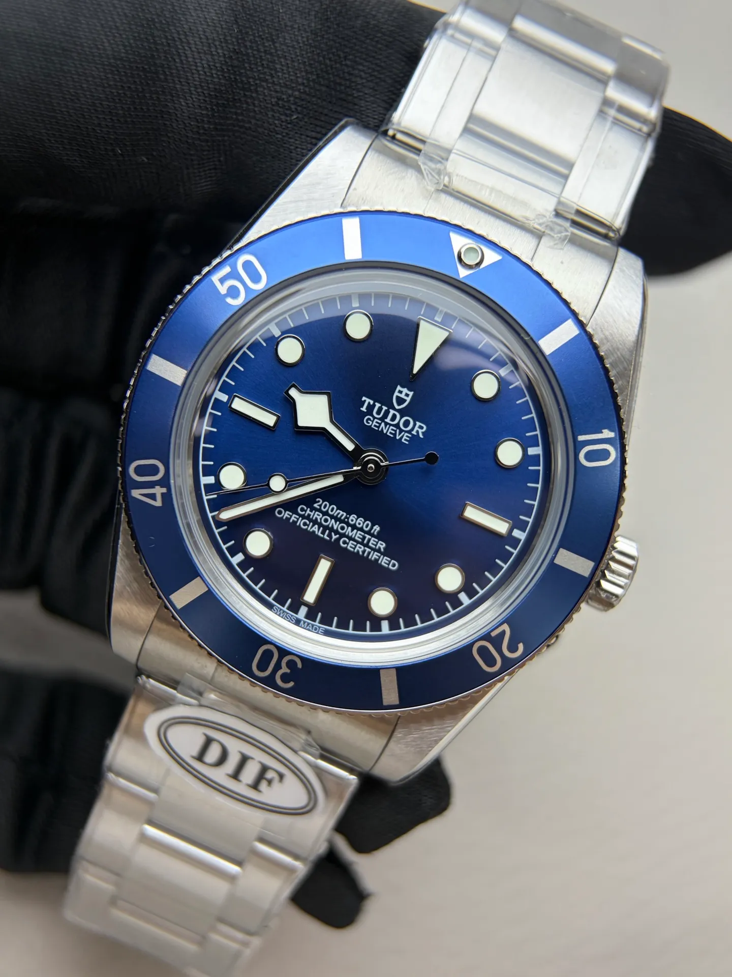 Tudor Heritage Black Bay M79000N 37mm SS DIF 1:1 Best Edition Blue Dial Blue Bezel on SS Bracelet DD2824 24 fa65a644c7dedbe AMO Watch