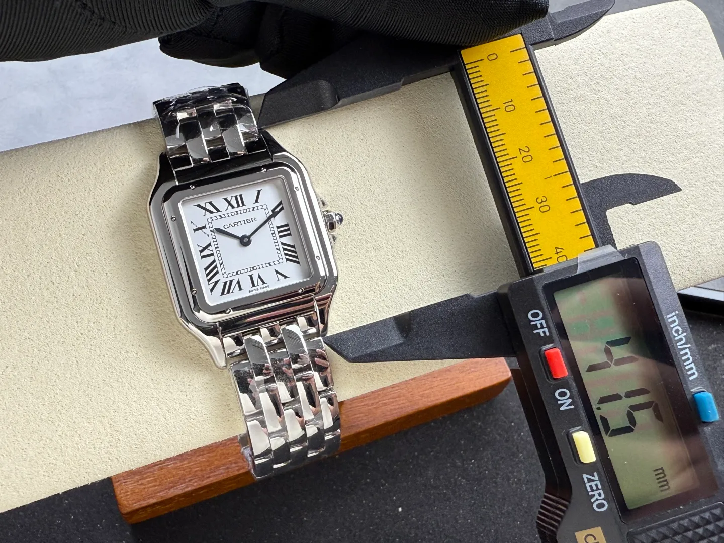 Cartier Panthère 31mm WSPN0016 BVF 1:1 Best Edition SS White Dial on SS Bracelet Ronda Quartz 35 01fd5ca2a89d466 AMO Watch