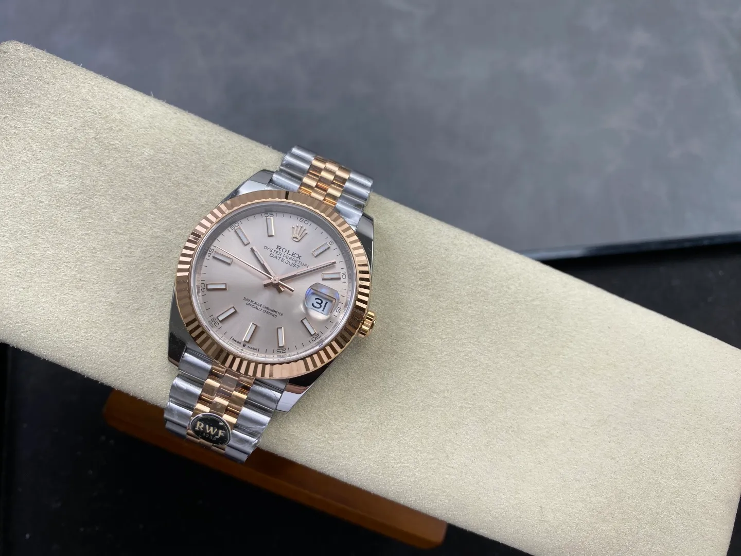 Rolex DateJust 41 126331 RWF 1:1 Best Edition Gold Dial on Jubilee Bracelet JH3235 (Free Sprung) 33 0a6ad4305c206da 阿默表行AmoWatch