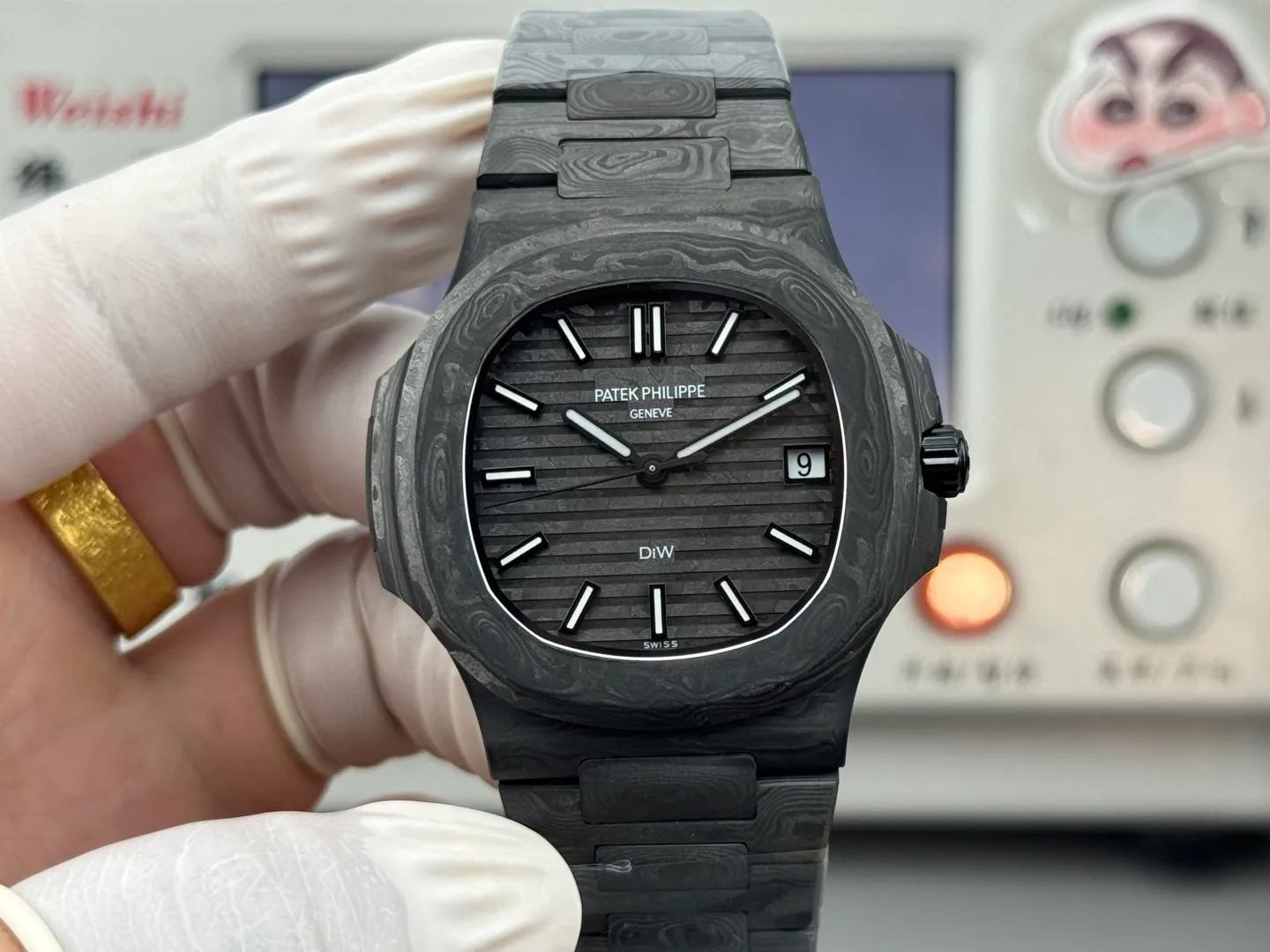PP Nautilus 5711 DIW Carbon DIWF 1:1 Best Edition Carbon Black Dial On Carbon Bracelet DD324 21 519b01b3b73d774 阿默表行AmoWatch