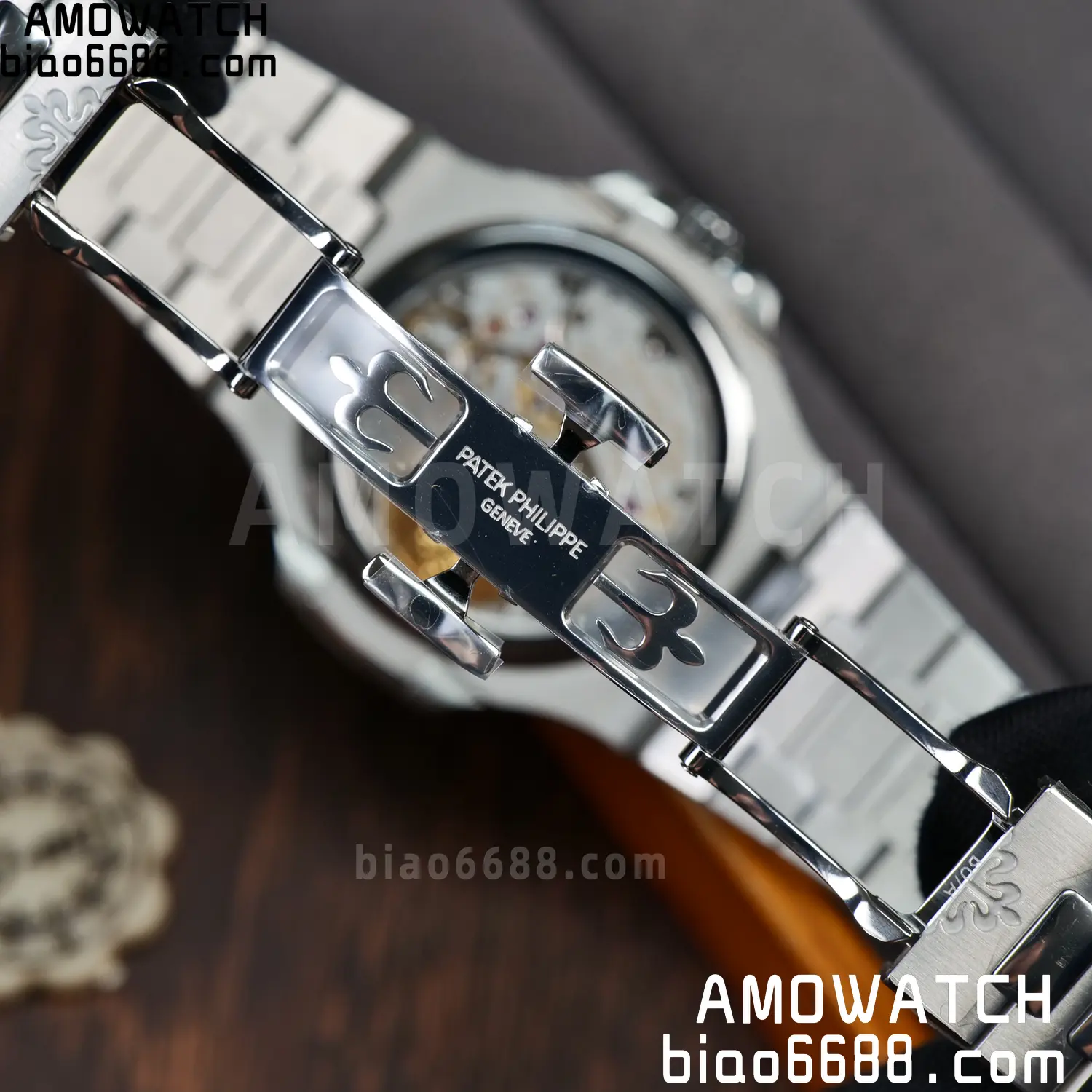 Patek Philippe Nautilus 5712 SS UMI Factory 1:1 Best Edition Blue Dial on SS Bracelet Free spring 95 58367e658c6f1d2 AMO Watch