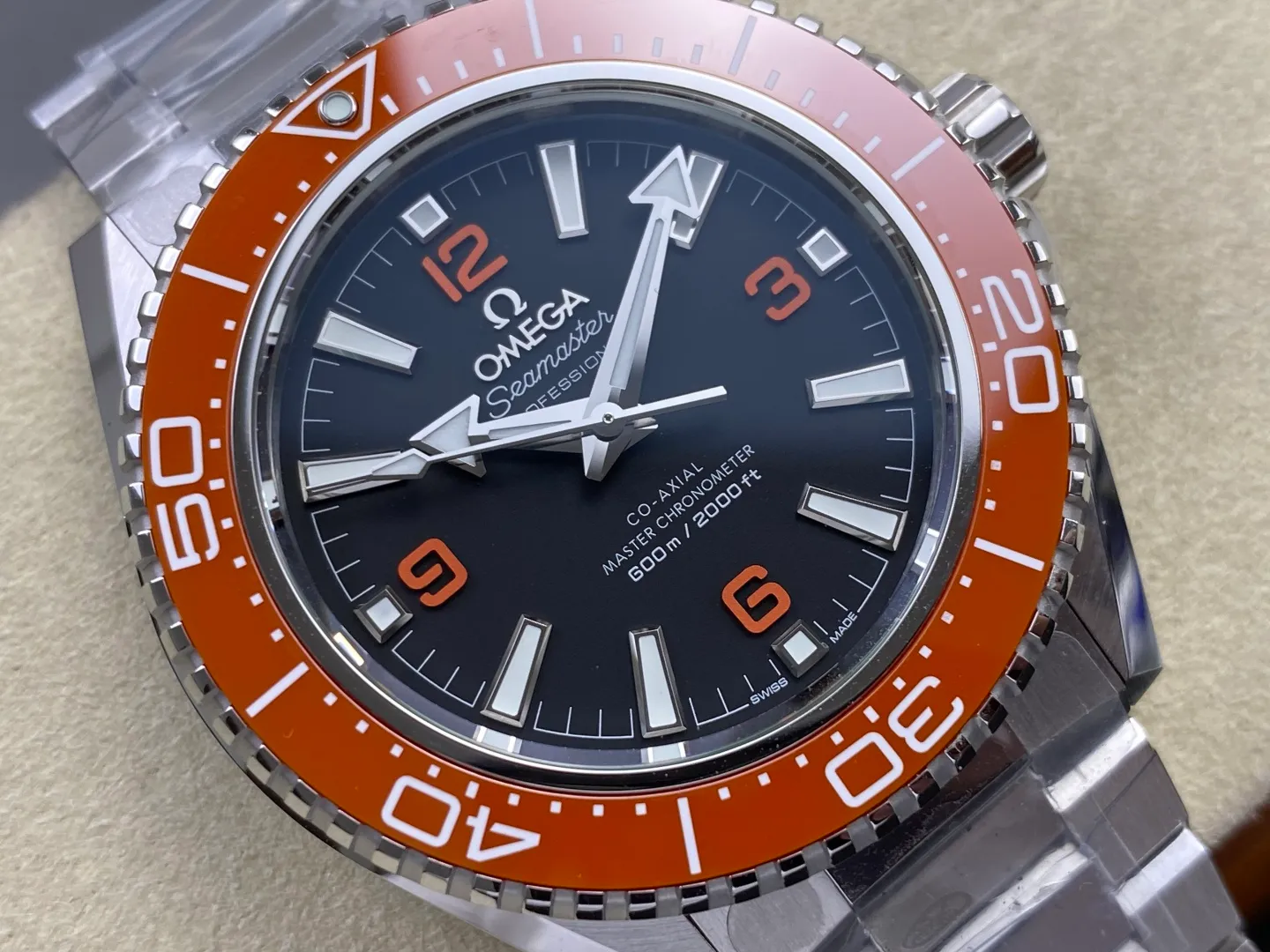 Omega Planet Ocean 600M SS Orange VSF 1:1 Best Edition on SS Bracelet VS8912 25 7bd93b946636d3a AMO Watch