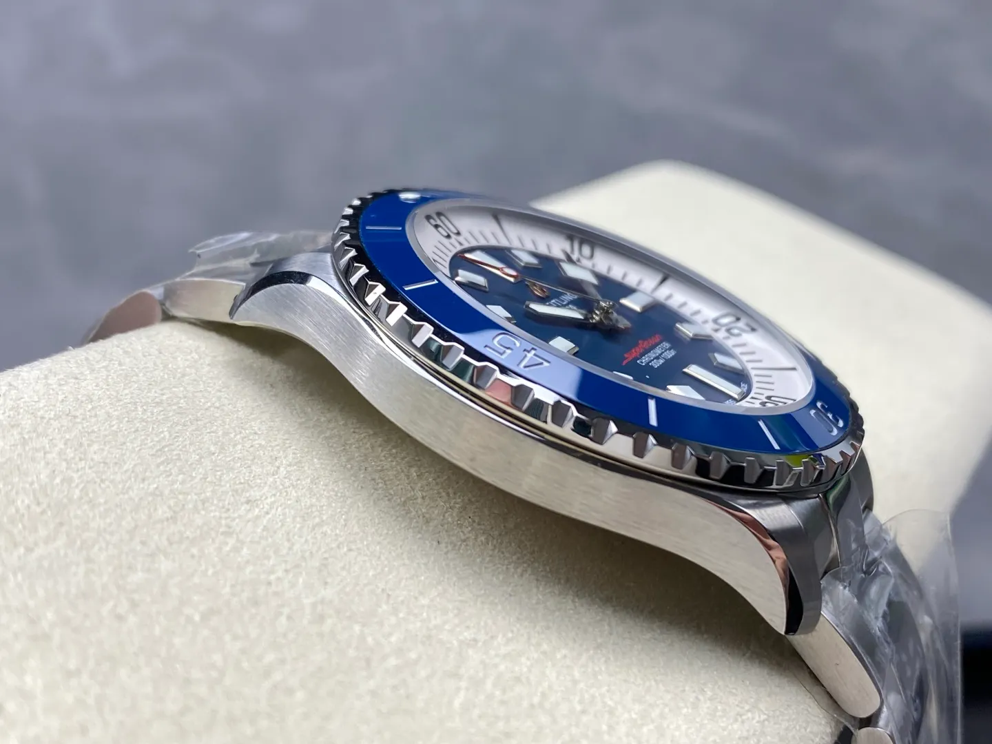 Breitling Superocean 44 SS TF Factory 1:1 Best Edition Blue Ceramic Bezel Blue Dial on SS Bracelet A2824 21 822b21d7a413399 AMO Watch
