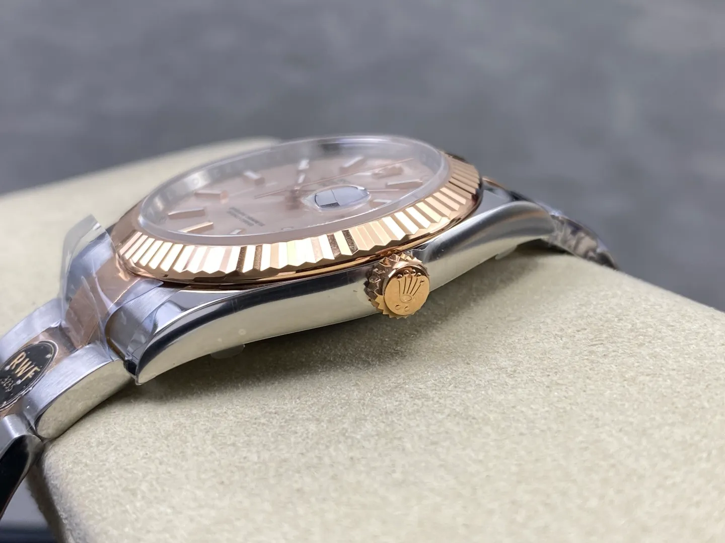 Rolex DateJust 41 126331 RWF 1:1 Best Edition Gold Dial on Oyster Bracelet JH3235 (Free Sprung) 31 85de561e21748c8 阿默表行AmoWatch