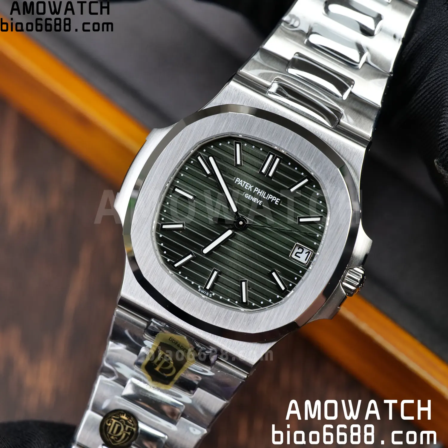 PP Nautilus 5711 DDF 1:1 Best Edition Blue Dial on SS Bracelet DPB330 Super Clone V2 97 8baacce429af01c 阿默表行AmoWatch