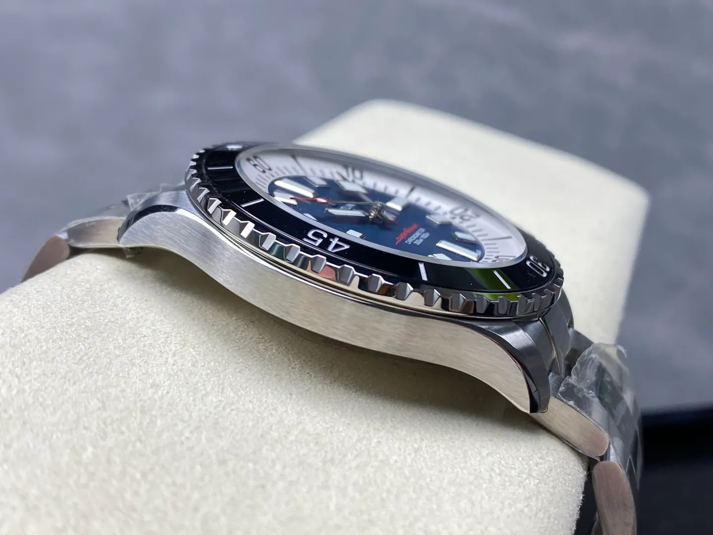 Breitling Superocean 44 SS TF Factory 1:1 Best Edition Black Ceramic Bezel Blue Dial on SS Bracelet A2824 24 995d7dee03cd351 AMO Watch
