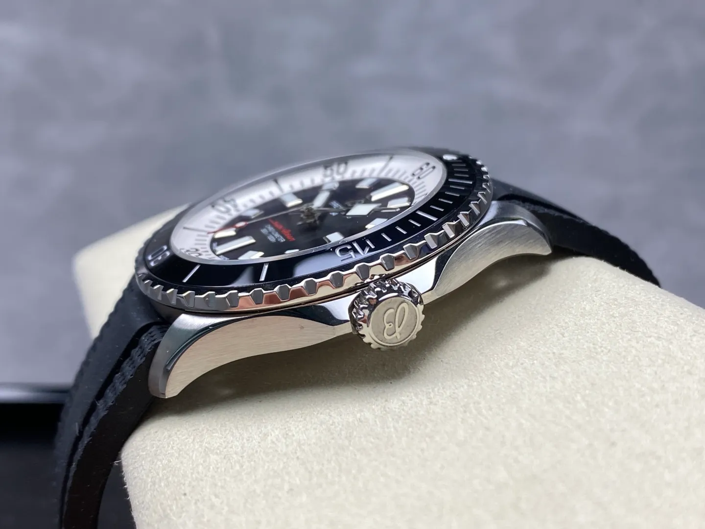 Breitling Superocean 44 SS TF Factory 1:1 Best Edition Black Ceramic Bezel Blue Dial on Black Rubber Strap A2824 24 a536162a3257210 AMO Watch