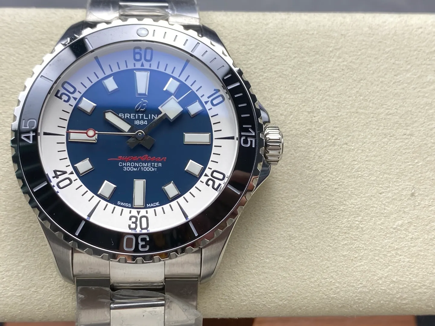 Breitling Superocean 44 SS TF Factory 1:1 Best Edition Black Ceramic Bezel Blue Dial on SS Bracelet A2824 19 a87c0248afb8cfa AMO Watch