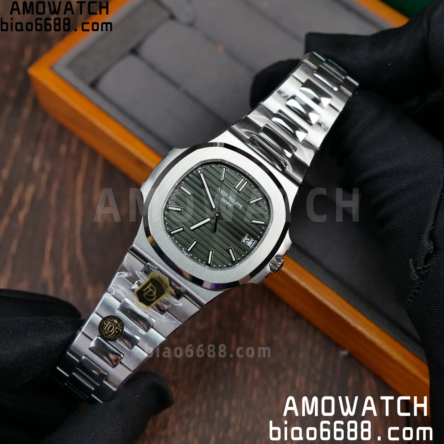 PP Nautilus 5711 DDF 1:1 Best Edition Blue Dial on SS Bracelet DPB330 Super Clone V2 78 ab61b763dfb5e3a 阿默表行AmoWatch