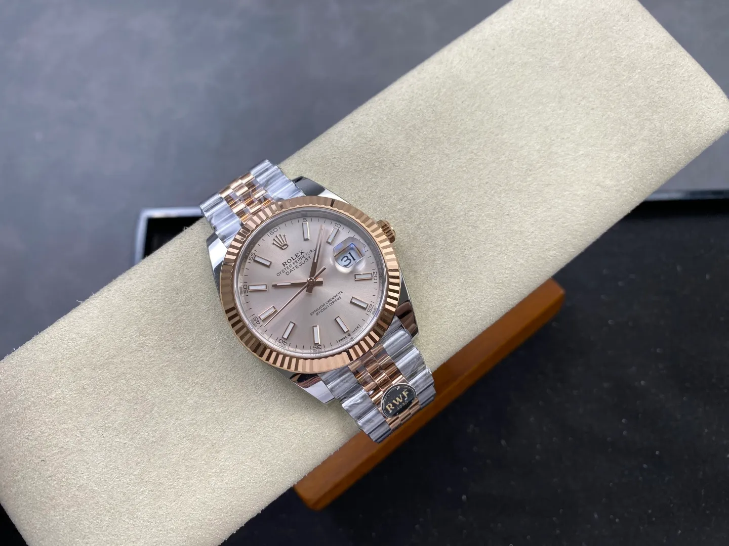 Rolex DateJust 41 126331 RWF 1:1 Best Edition Gold Dial on Jubilee Bracelet JH3235 (Free Sprung) 32 b36c6d37dd5c8a8 阿默表行AmoWatch