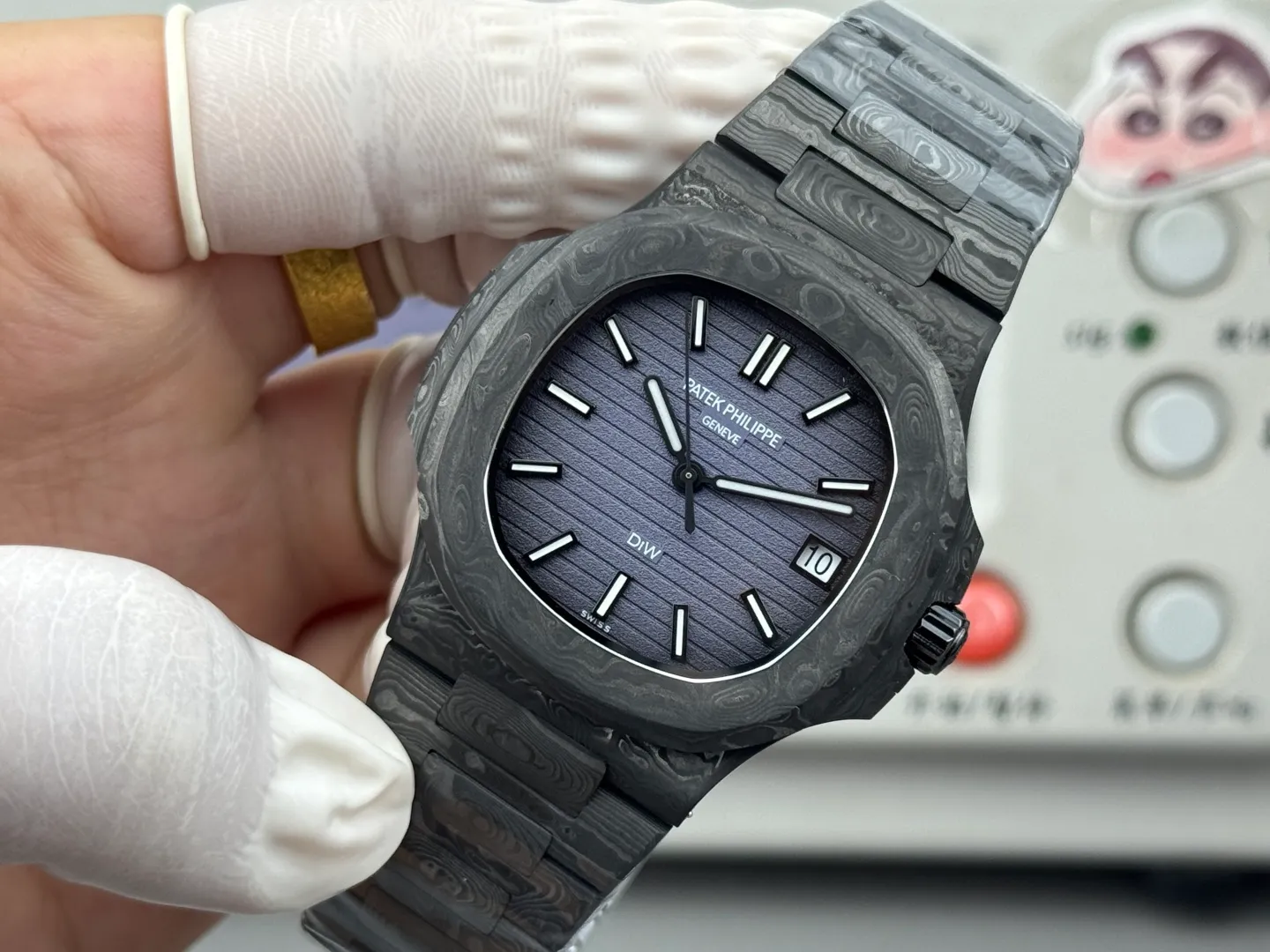 PP Nautilus 5711 DIW Carbon DIWF 1:1 Best Edition Blue Dial On Carbon Bracelet DD324 21 bd730f48c5964ae 阿默表行AmoWatch