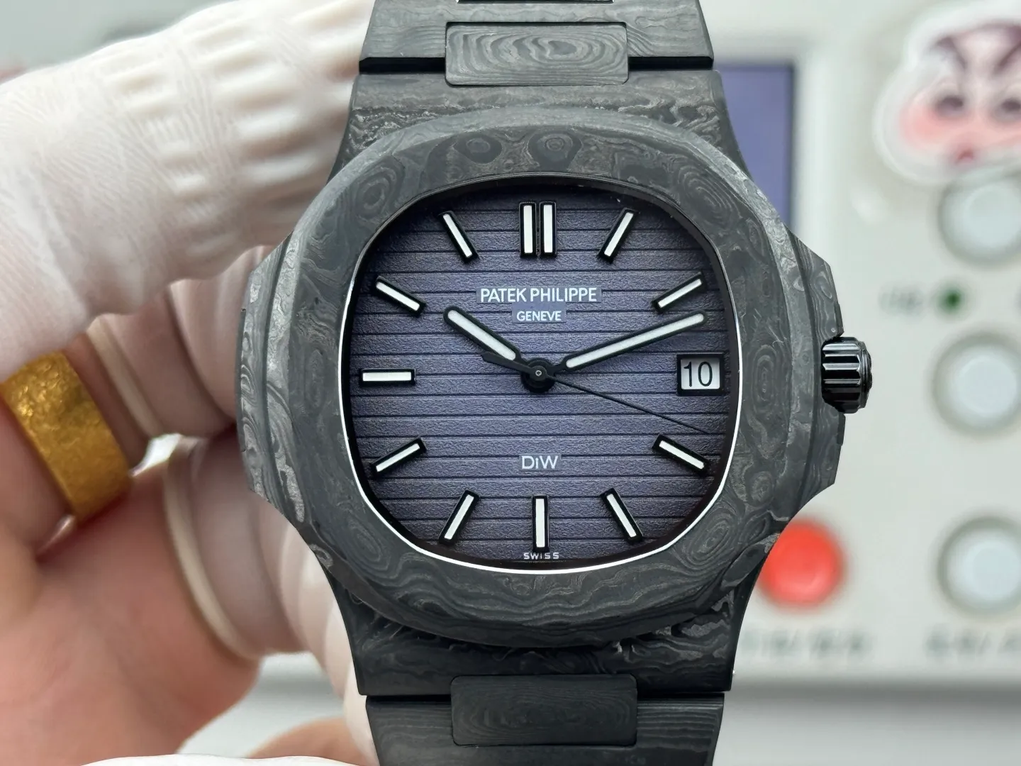 PP Nautilus 5711 DIW Carbon DIWF 1:1 Best Edition Blue Dial On Carbon Bracelet DD324 22 c633f007016033f 阿默表行AmoWatch